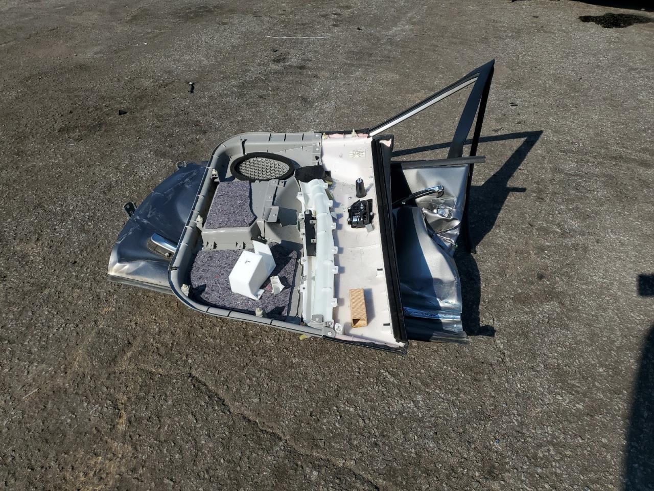 2011 Nissan Rogue S VIN: JN8AS5MV6BW689046 Lot: 81045165