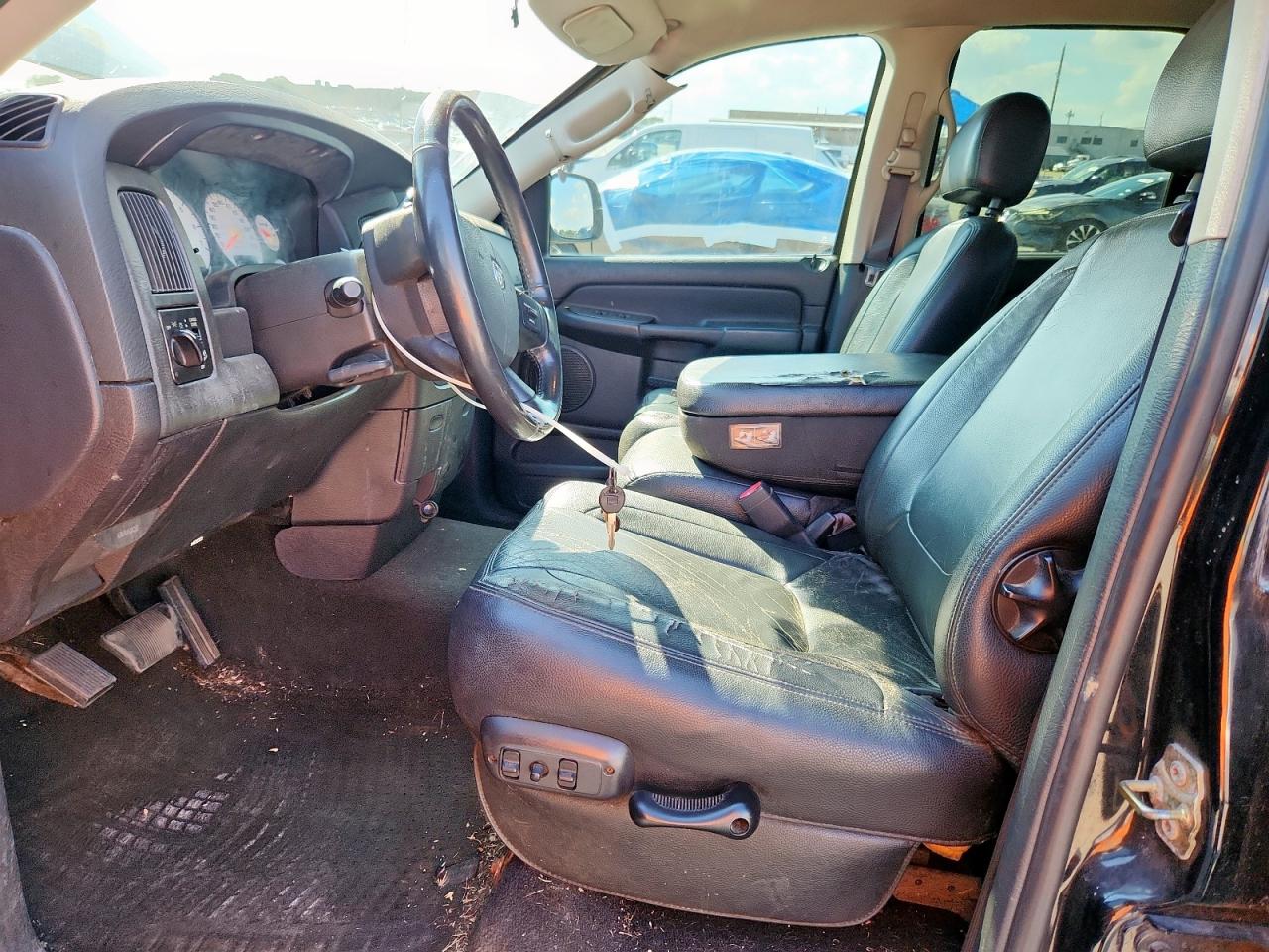 2005 Dodge Ram 1500 St VIN: 1D7HA18N25S320377 Lot: 84011825