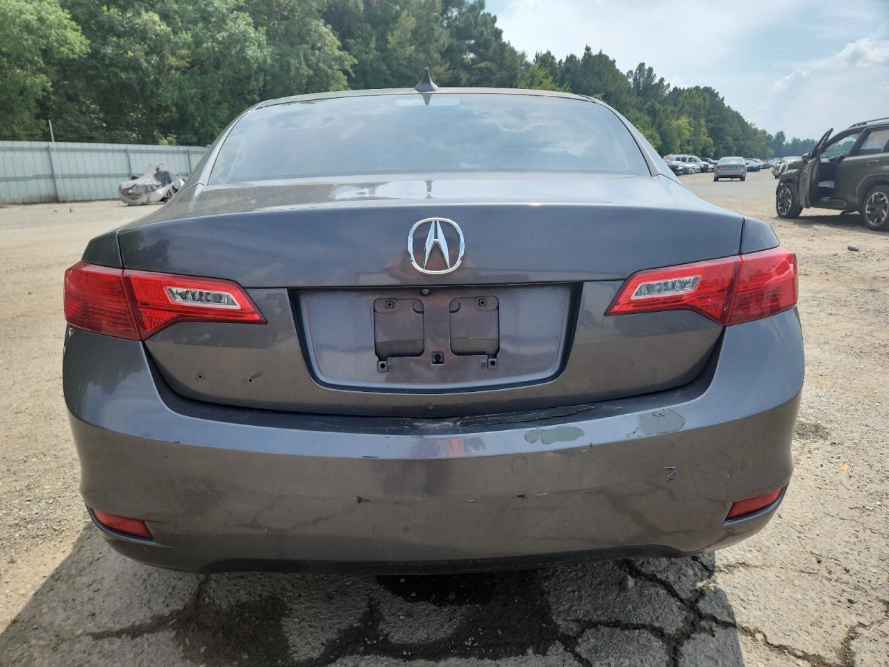 2015 Acura Ilx 20 Premium VIN: 19VDE1F51FE003963 Lot: 80543095