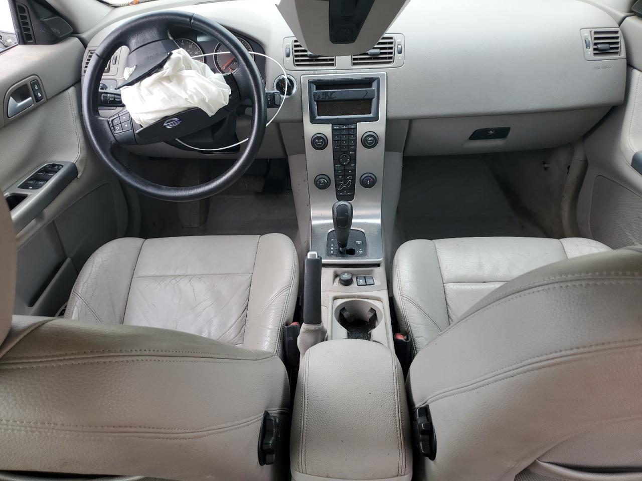 2005 Volvo S40 T5 VIN: YV1MS682452056873 Lot: 80263365