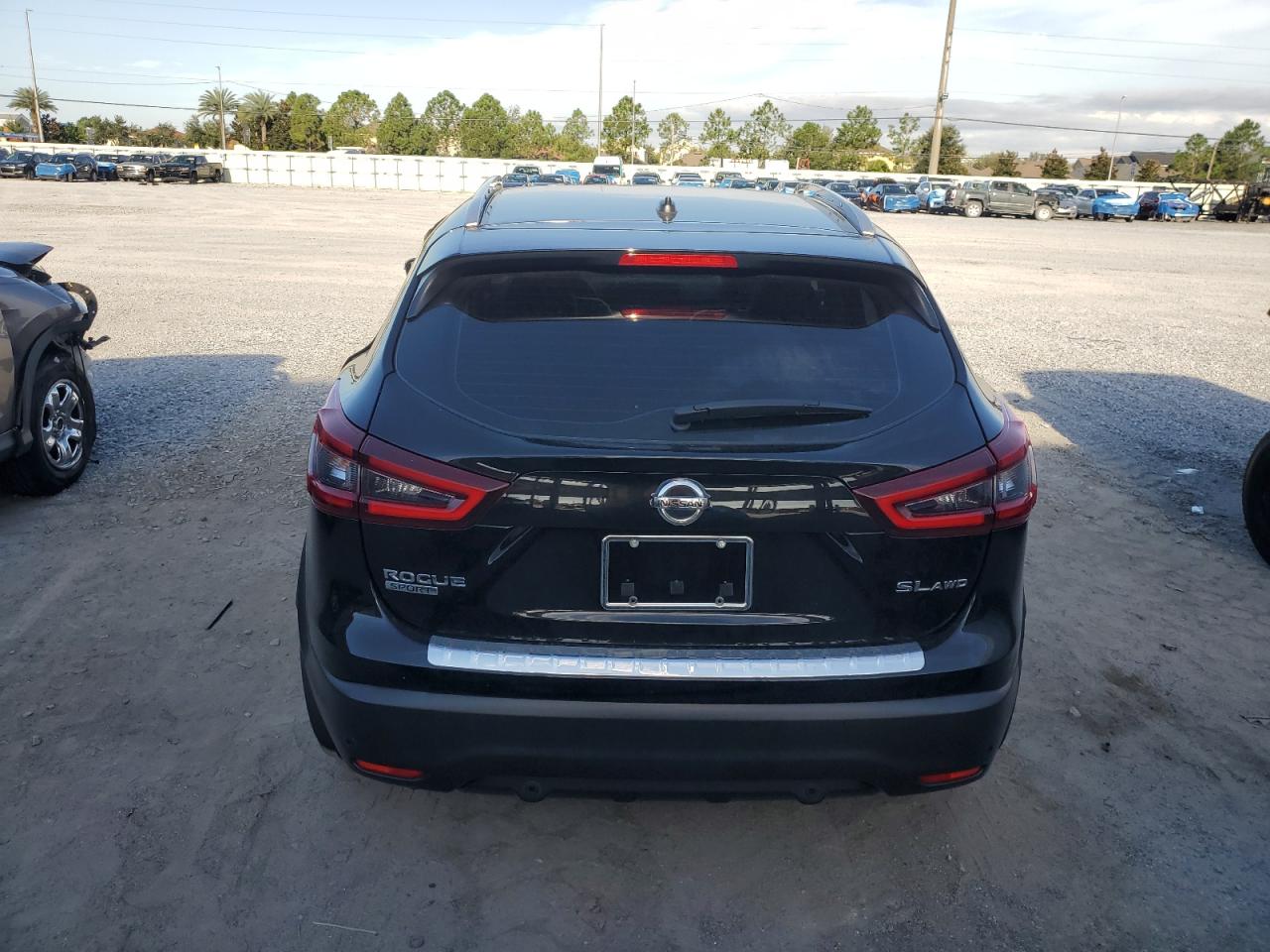 2022 Nissan Rogue Sport Sl VIN: JN1BJ1CW6NW486526 Lot: 80817265