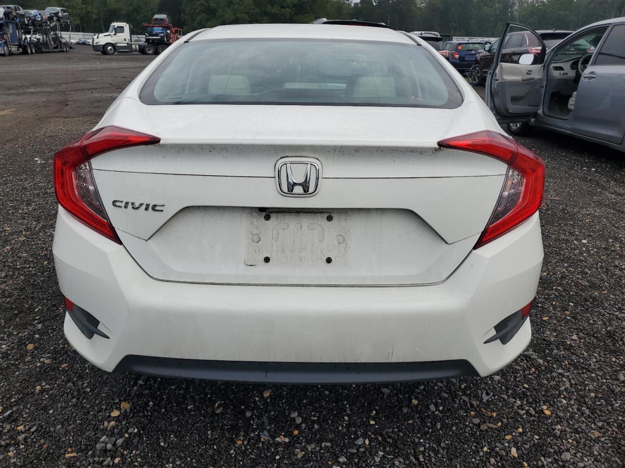 2018 Honda Civic Lx VIN: 19XFC2F50JE043374 Lot: 83855395