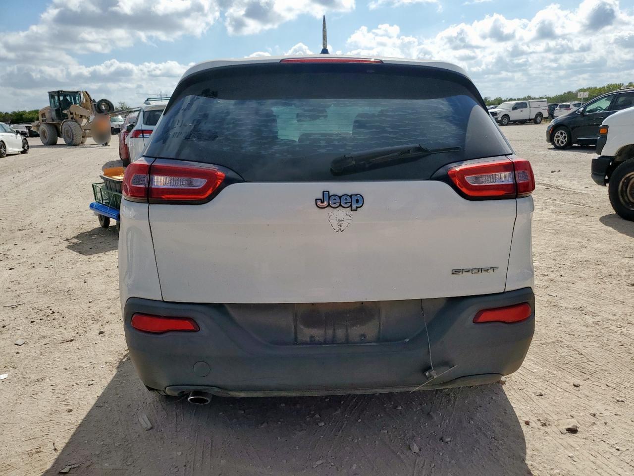 2015 Jeep Cherokee Sport VIN: 1C4PJLAB5FW766552 Lot: 81806715