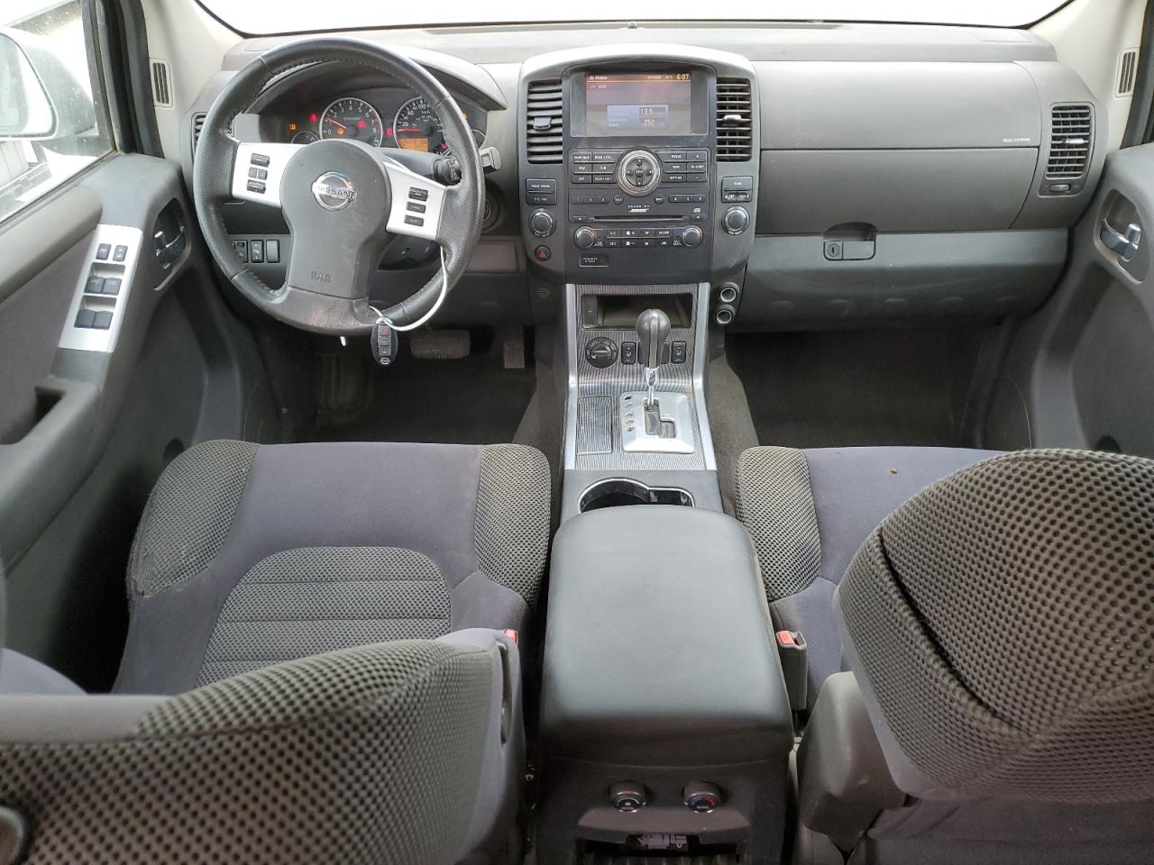 2010 Nissan Pathfinder S VIN: 5N1AR1NB2AC608107 Lot: 81296625