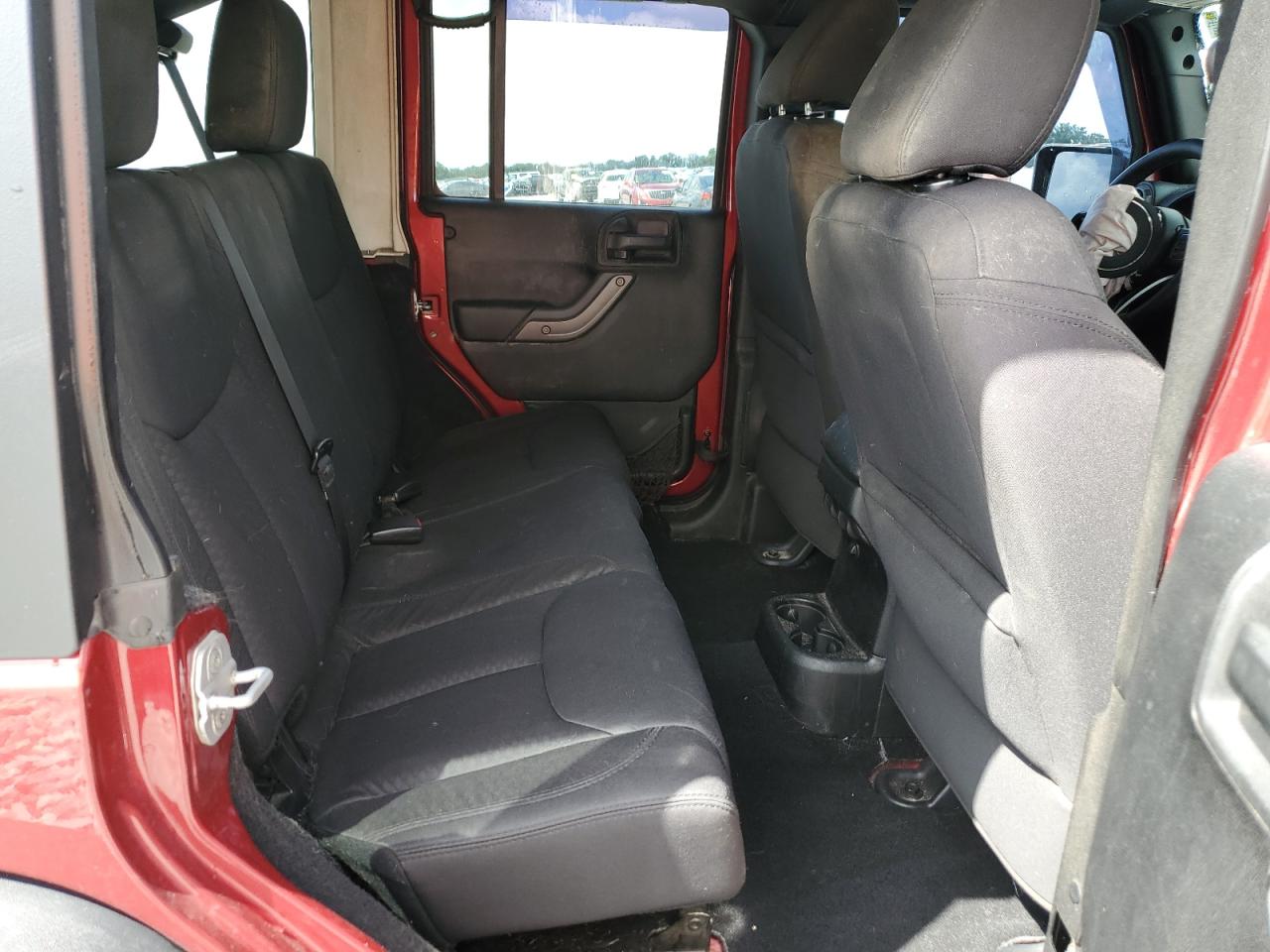 2013 Jeep Wrangler Unlimited Sport VIN: 1C4BJWDGXDL503152 Lot: 84197375