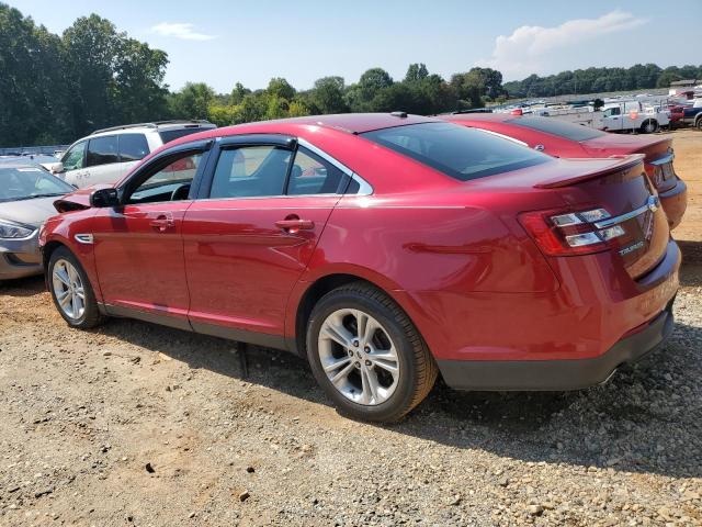  FORD TAURUS 2017 Czerwony