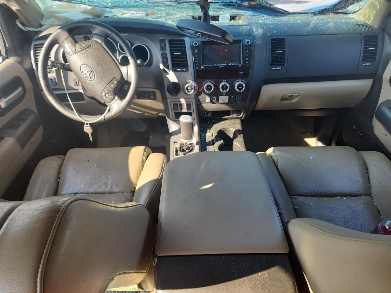 2011 Toyota Sequoia Limited VIN: 5TDKY5G13BS036696 Lot: 81580995