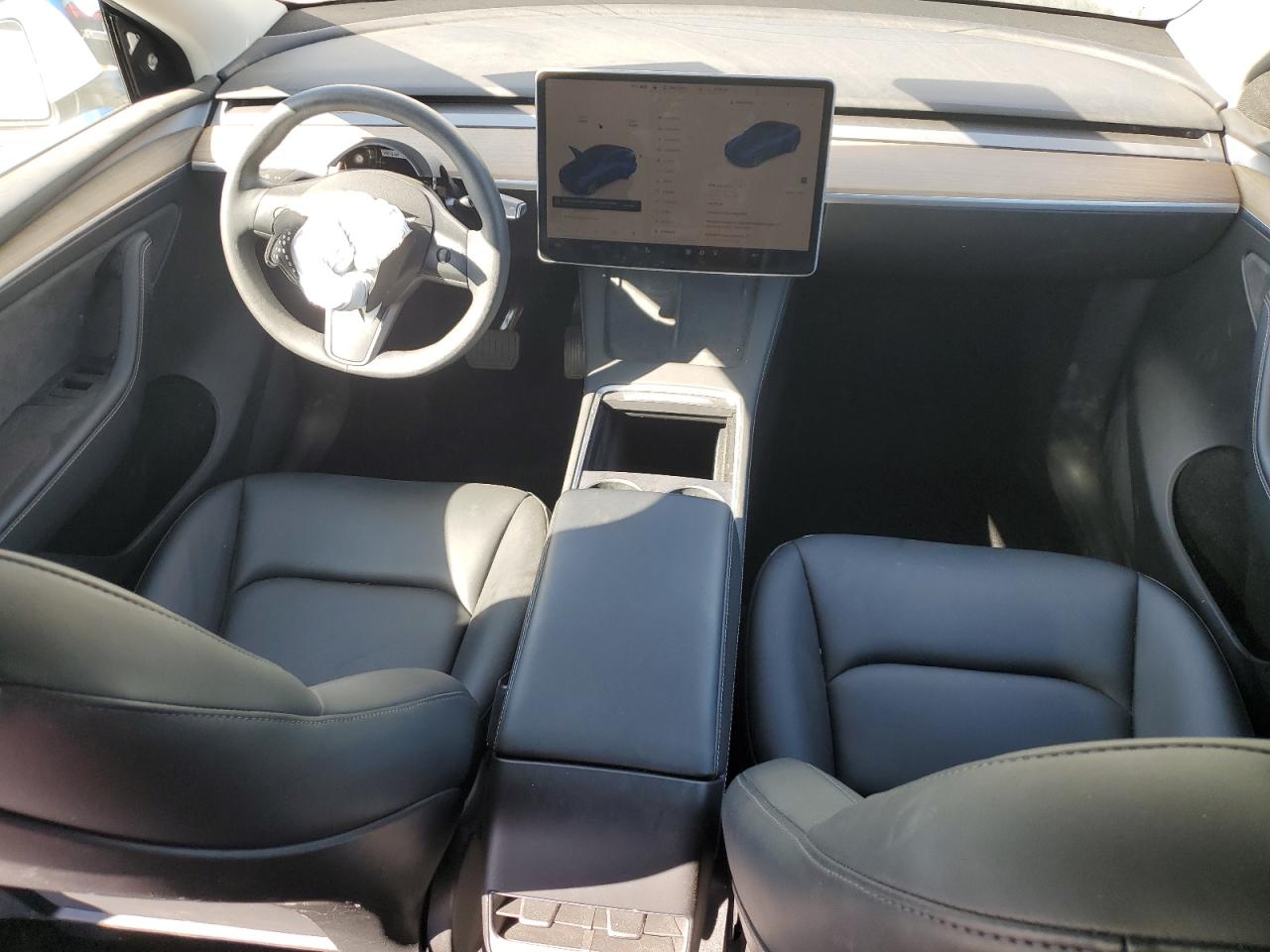 2023 Tesla Model Y VIN: 7SAYGDEE0PA093981 Lot: 71752045