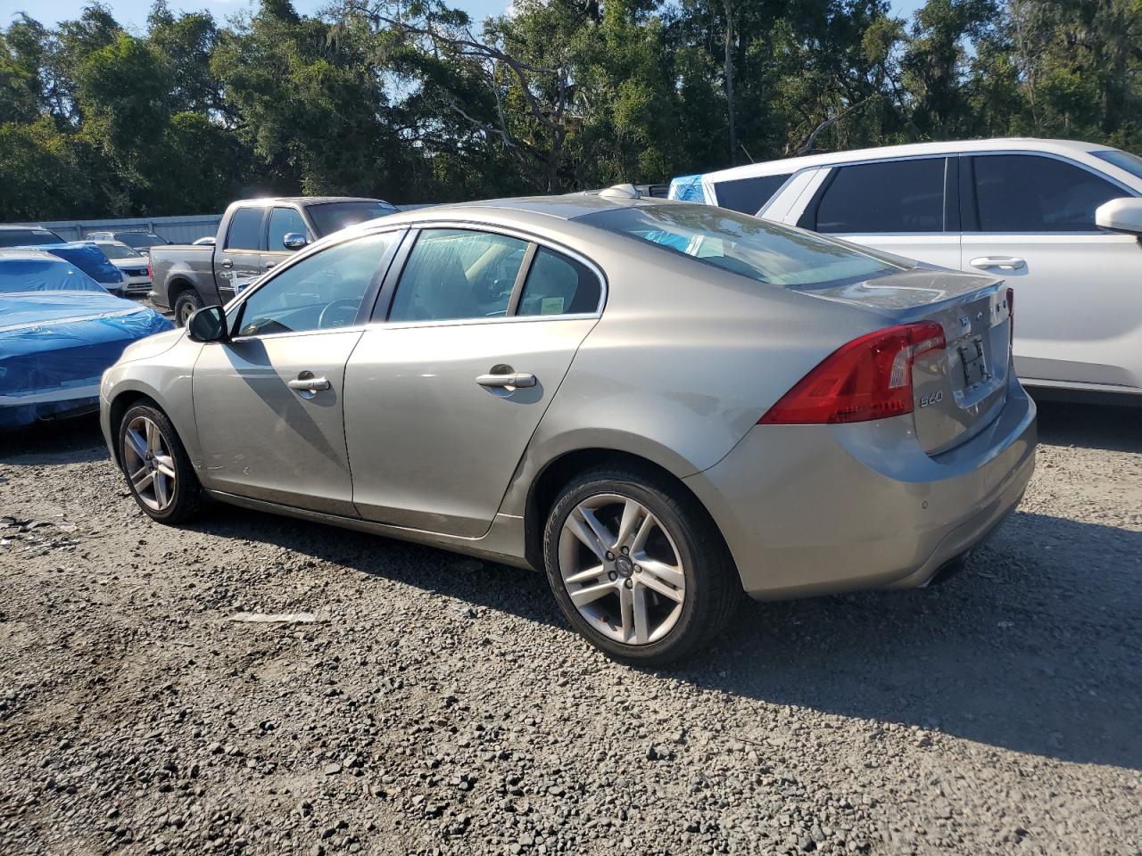 YV140MFC1F1314523 VOLVO S60 2015 TAN Photo 2