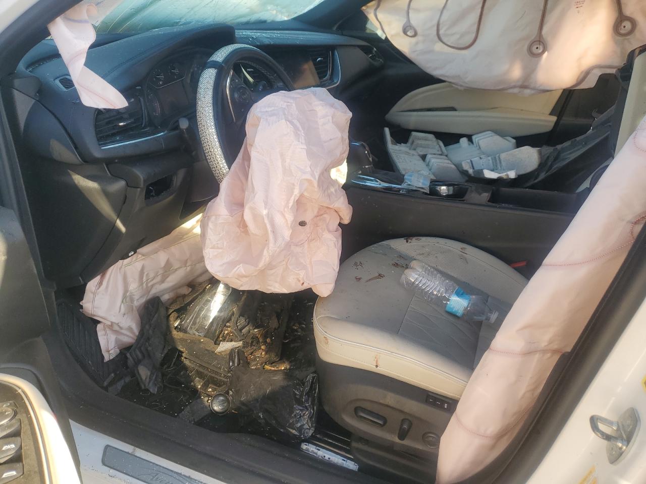 2019 Buick Regal Avenir VIN: W04GW6SX7K1078714 Lot: 84375295