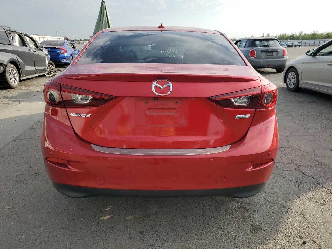 2015 Mazda 3 Grand Touring VIN: JM1BM1W39F1240400 Lot: 81922015