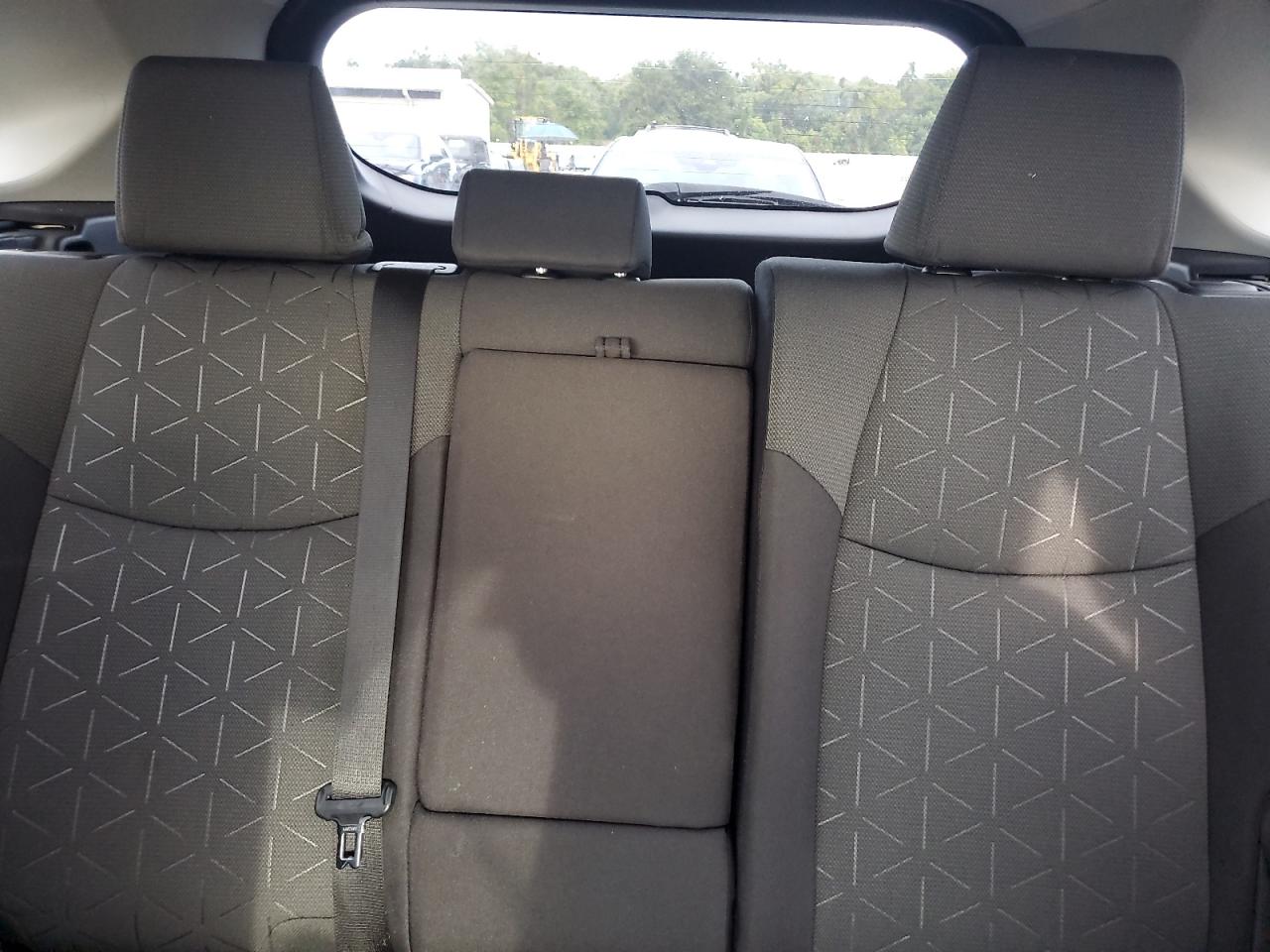 2021 Toyota Rav4 Xle VIN: 2T3W1RFV0MC170232 Lot: 81016075