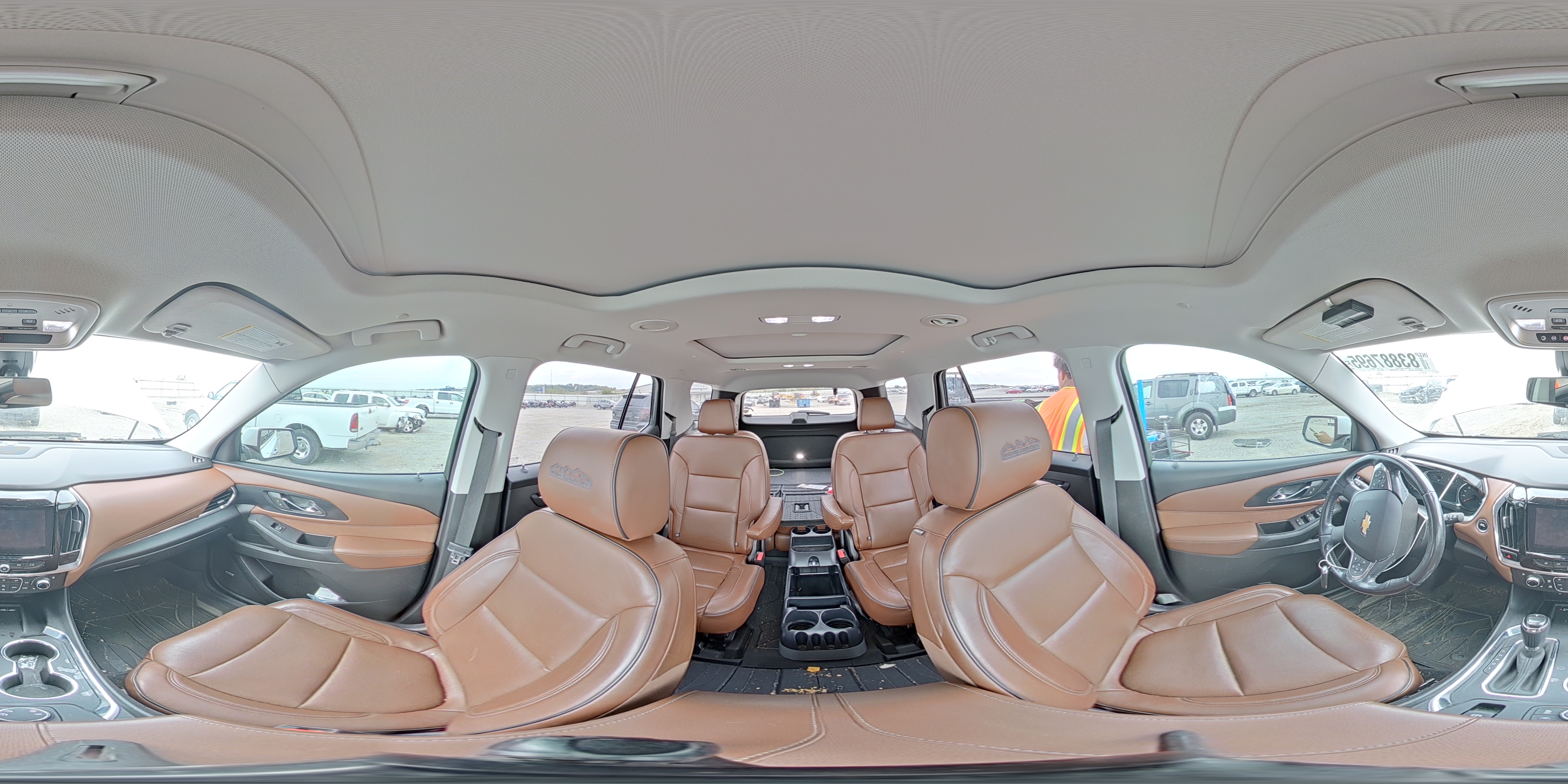 2018 Chevrolet Traverse High Country VIN: 1GNEVKKW2JJ157164 Lot: 83887695