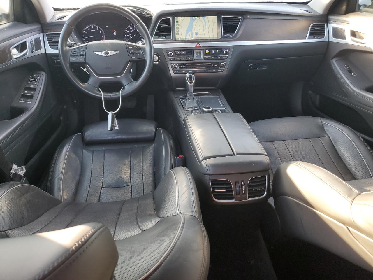 2017 Genesis G80 Base VIN: KMHGN4JE1HU176105 Lot: 84295015