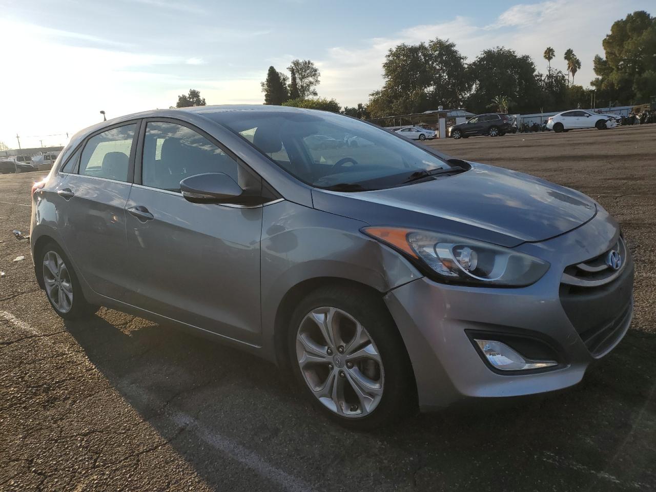 2013 Hyundai Elantra Gt VIN: KMHD35LE7DU105318 Lot: 81132825