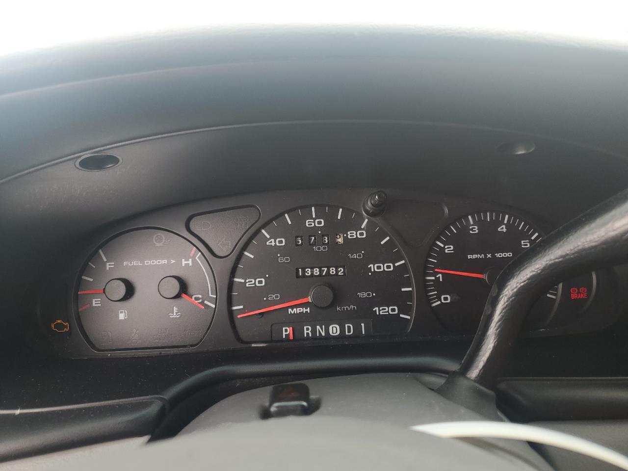 2002 Ford Taurus Se VIN: 1FAFP53UX2A140951 Lot: 81297395