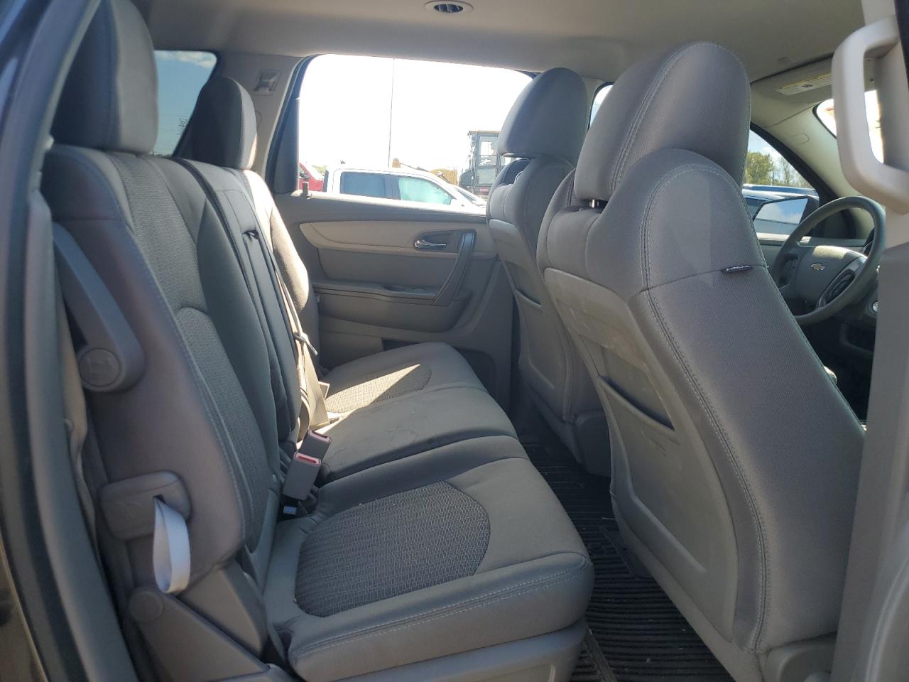 2016 Chevrolet Traverse Ls VIN: 1GNKRFKD6GJ312871 Lot: 84252145