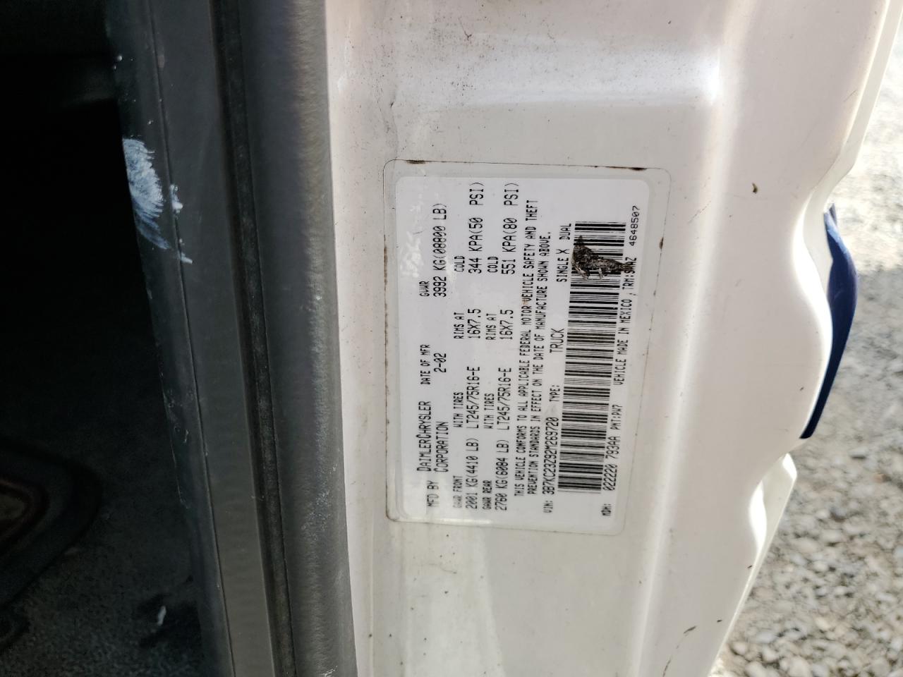 2002 Dodge Ram 2500 VIN: 3B7KC23Z92M269720 Lot: 81966685