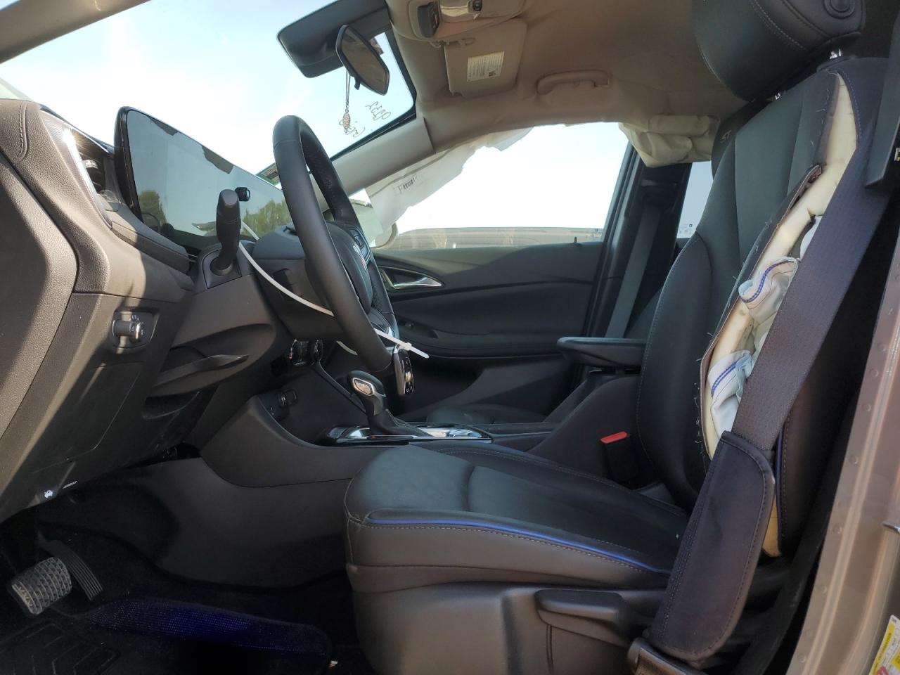 2025 Buick Encore Gx Sport Touring VIN: KL4AMESL4SB048888 Lot: 80474695