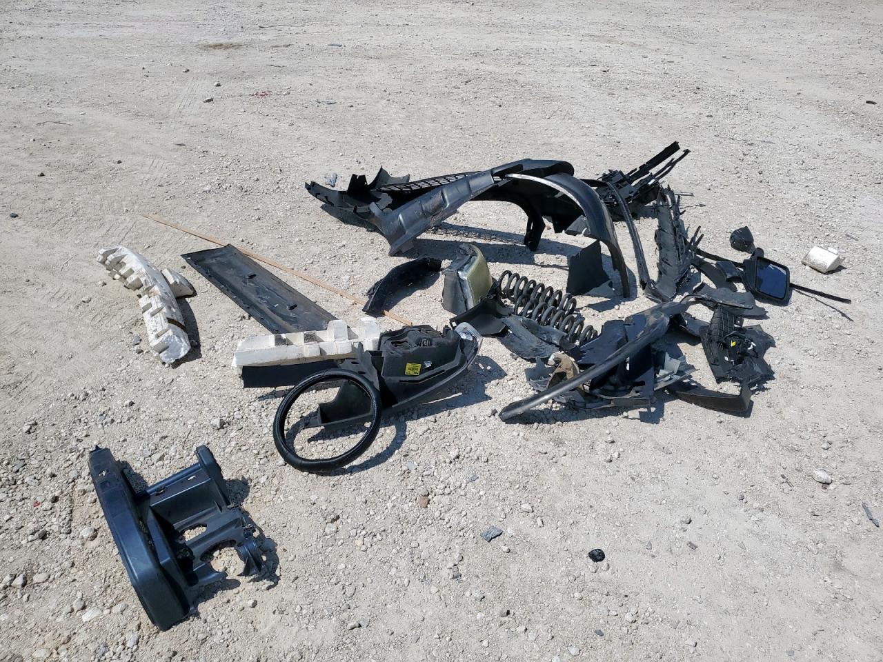 2005 Ford Expedition Xlt VIN: 1FMPU15585LA30622 Lot: 81112385