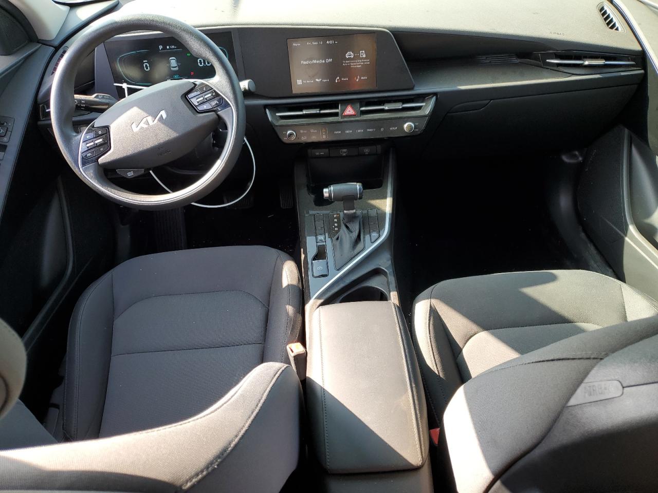 2025 Kia Niro Lx VIN: KNDCP3LE9S5268407 Lot: 80864595