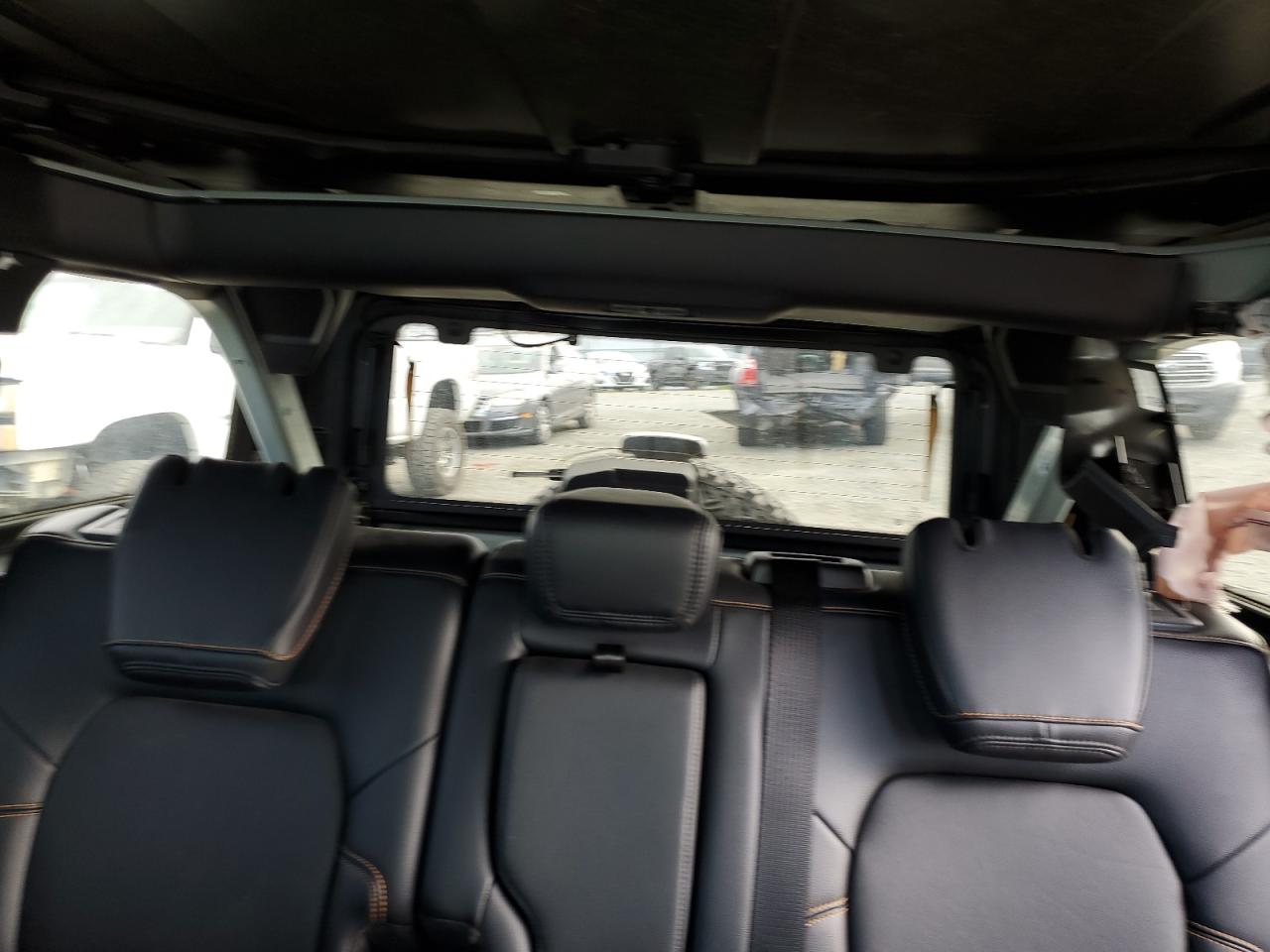 2024 Ford Bronco Badlands VIN: 1FMEE9BP8RLA76062 Lot: 81607305