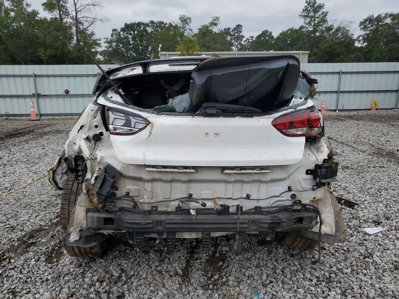 2022 Hyundai Veloster N VIN: KMHT36AH8NU015191 Lot: 84730155