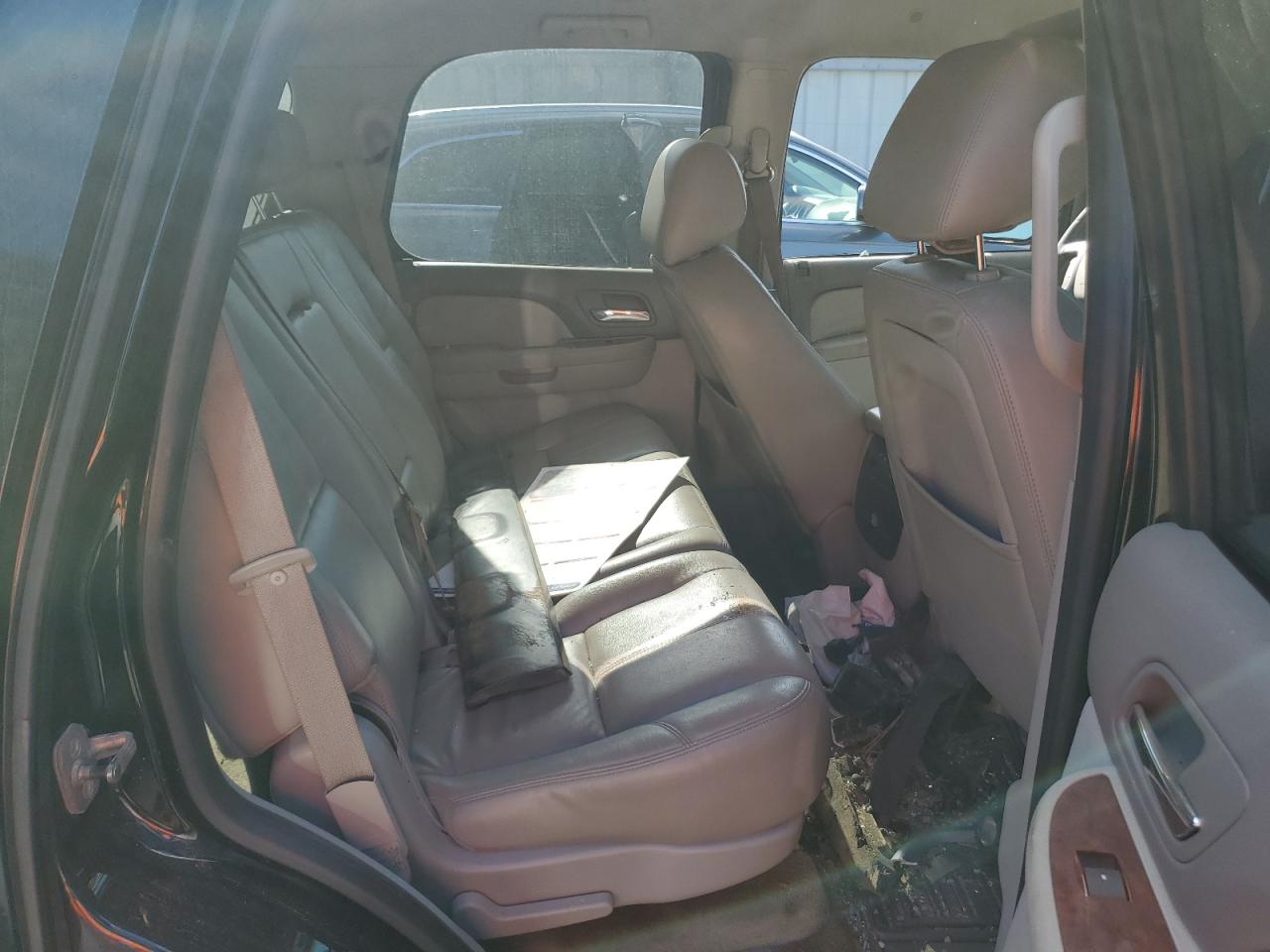 2010 Chevrolet Tahoe C1500 Lt VIN: 1GNMCBE36AR136497 Lot: 80639275