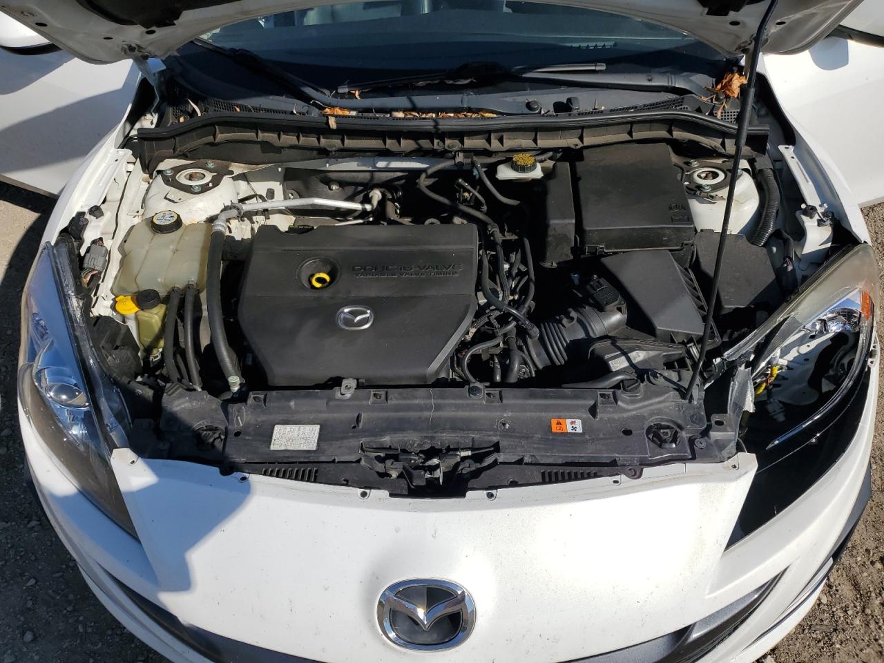 2011 Mazda 3 S VIN: JM1BL1W58B1450002 Lot: 81650055