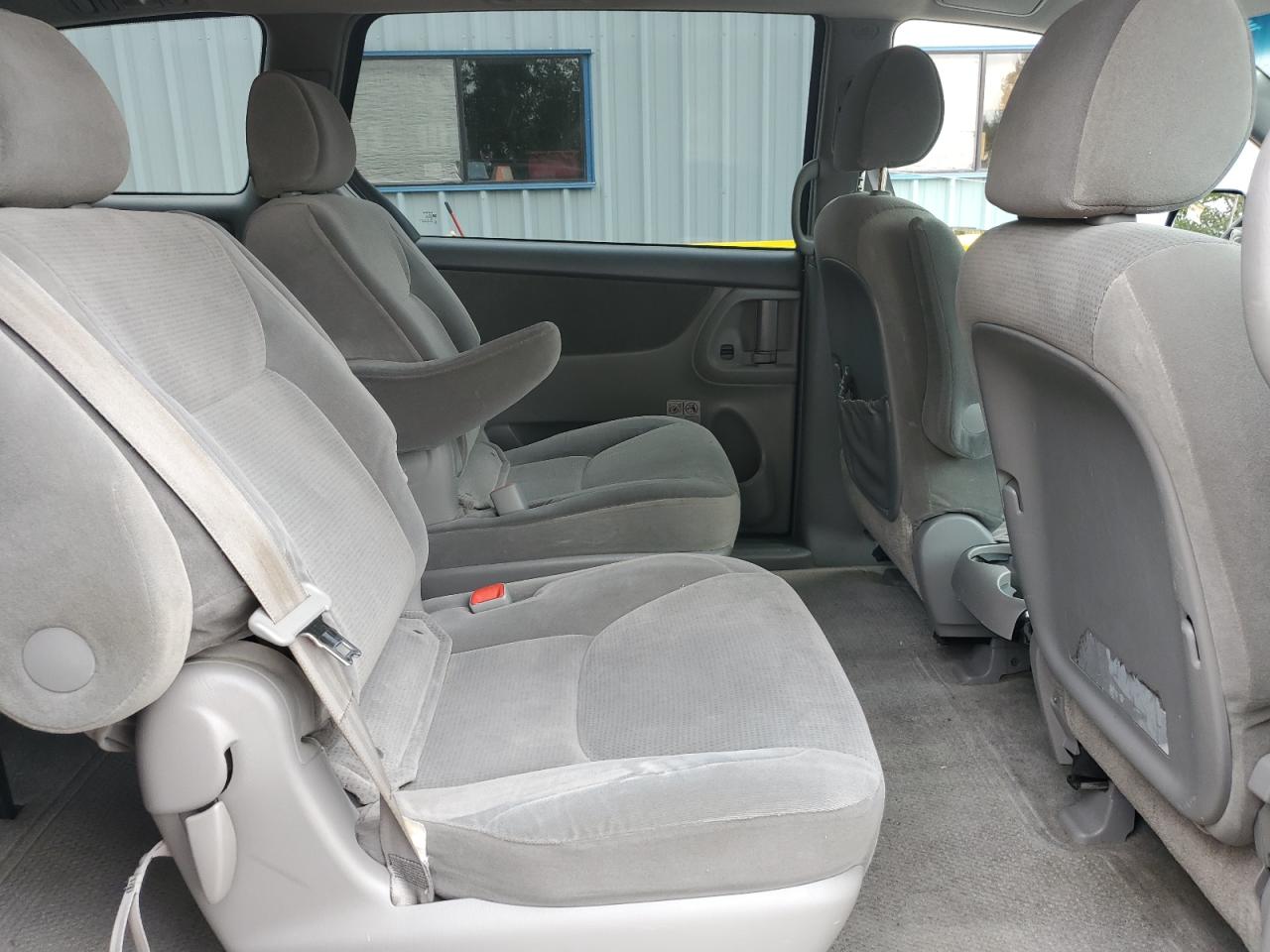 2005 Toyota Sienna Ce VIN: 5TDZA23C95S360569 Lot: 81907465