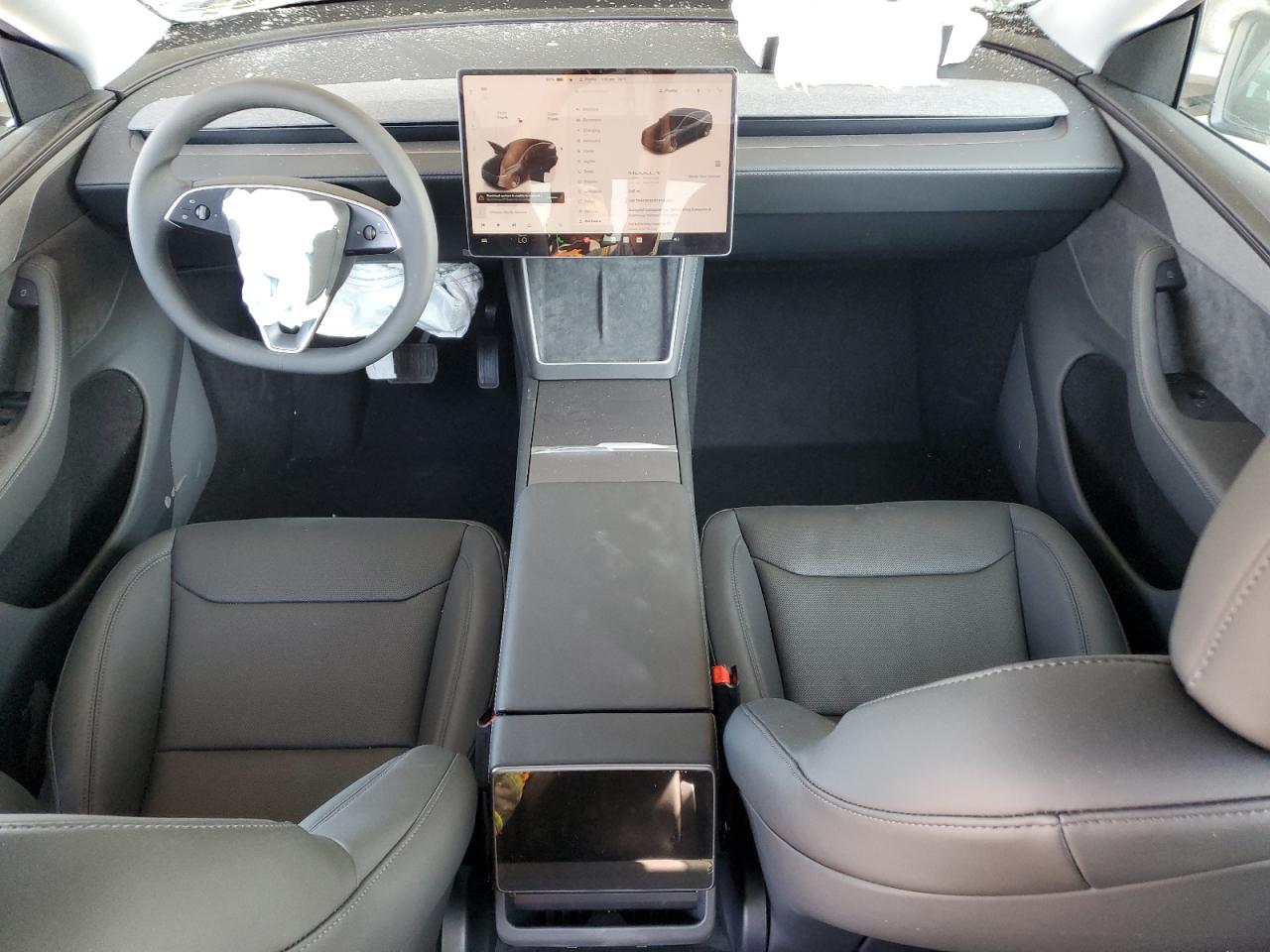 2026 Tesla Model Y VIN: 7SAYGDEE9TF440804 Lot: 82161905