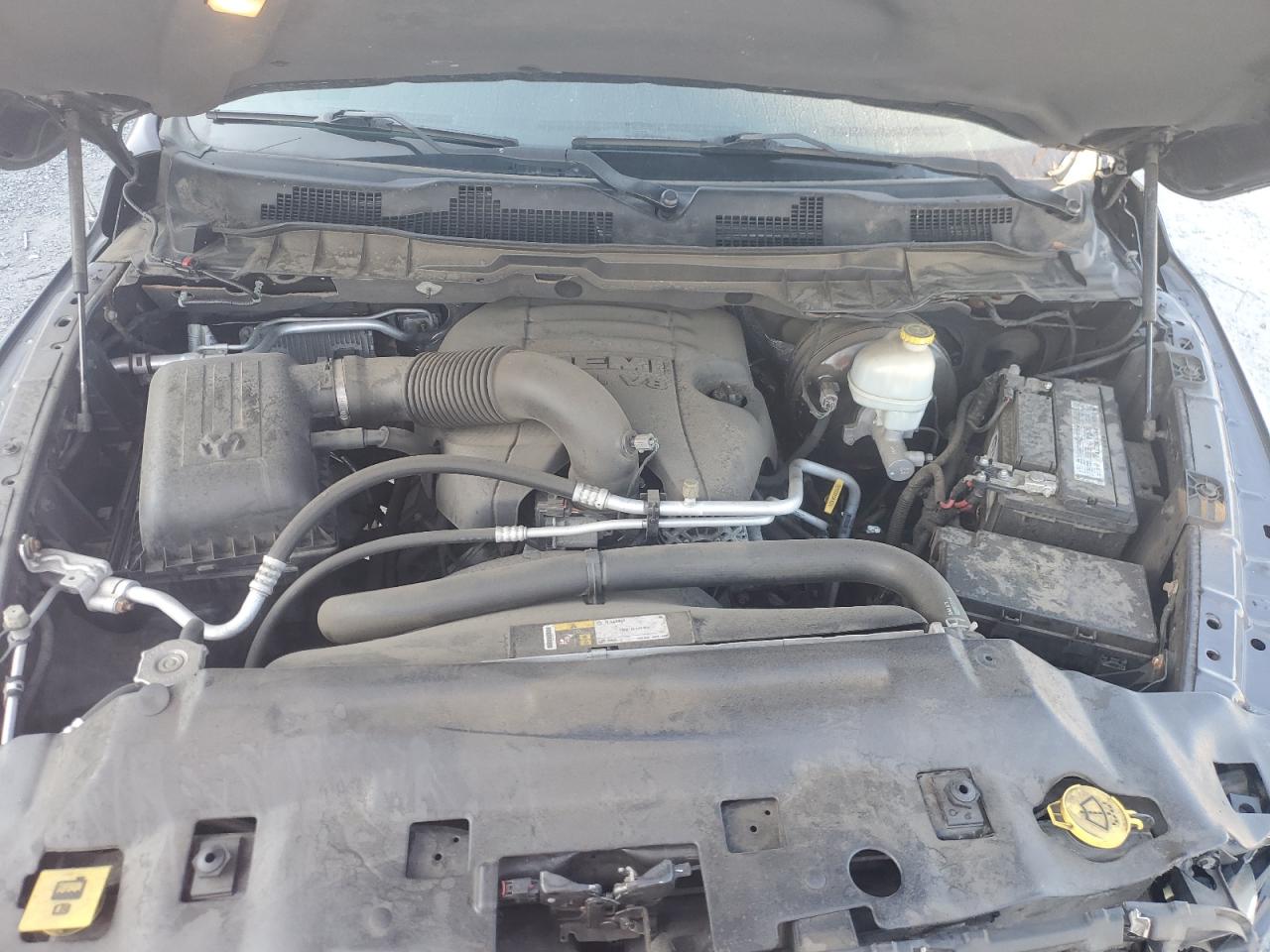 2015 Ram 1500 Sport VIN: 1C6RR7HT5FS589331 Lot: 80695265