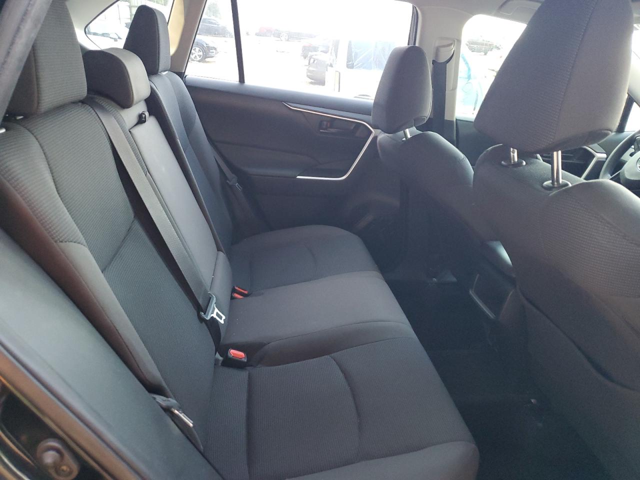 2020 Toyota Rav4 Le VIN: JTMH1RFV1LD050569 Lot: 80209645