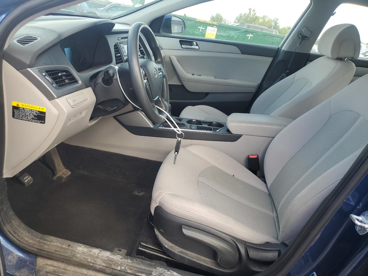 2017 Hyundai Sonata Se VIN: 5NPE24AF7HH572188 Lot: 84192925