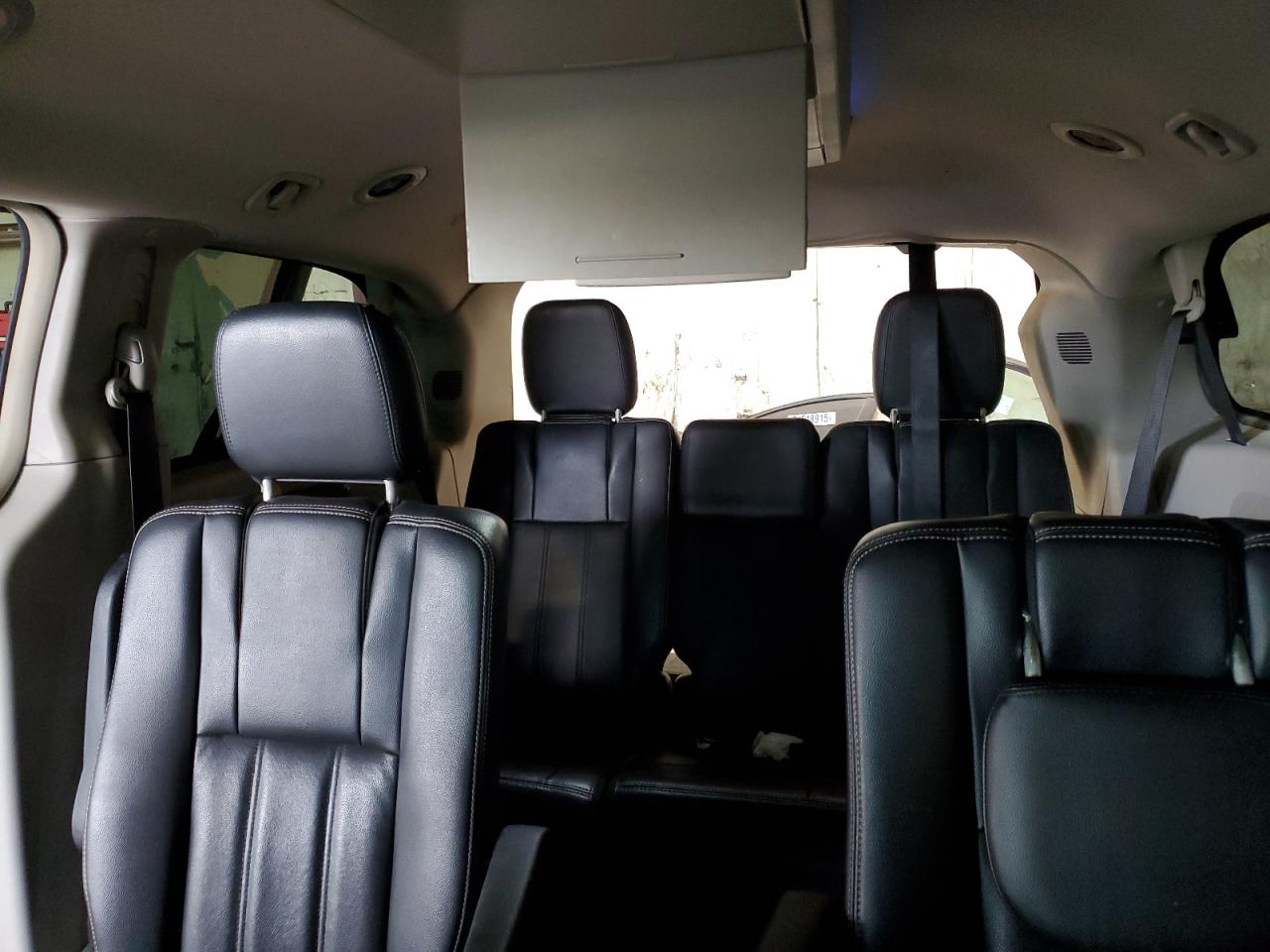 2014 Chrysler Town & Country Touring VIN: 2C4RC1BG2ER395892 Lot: 84030035