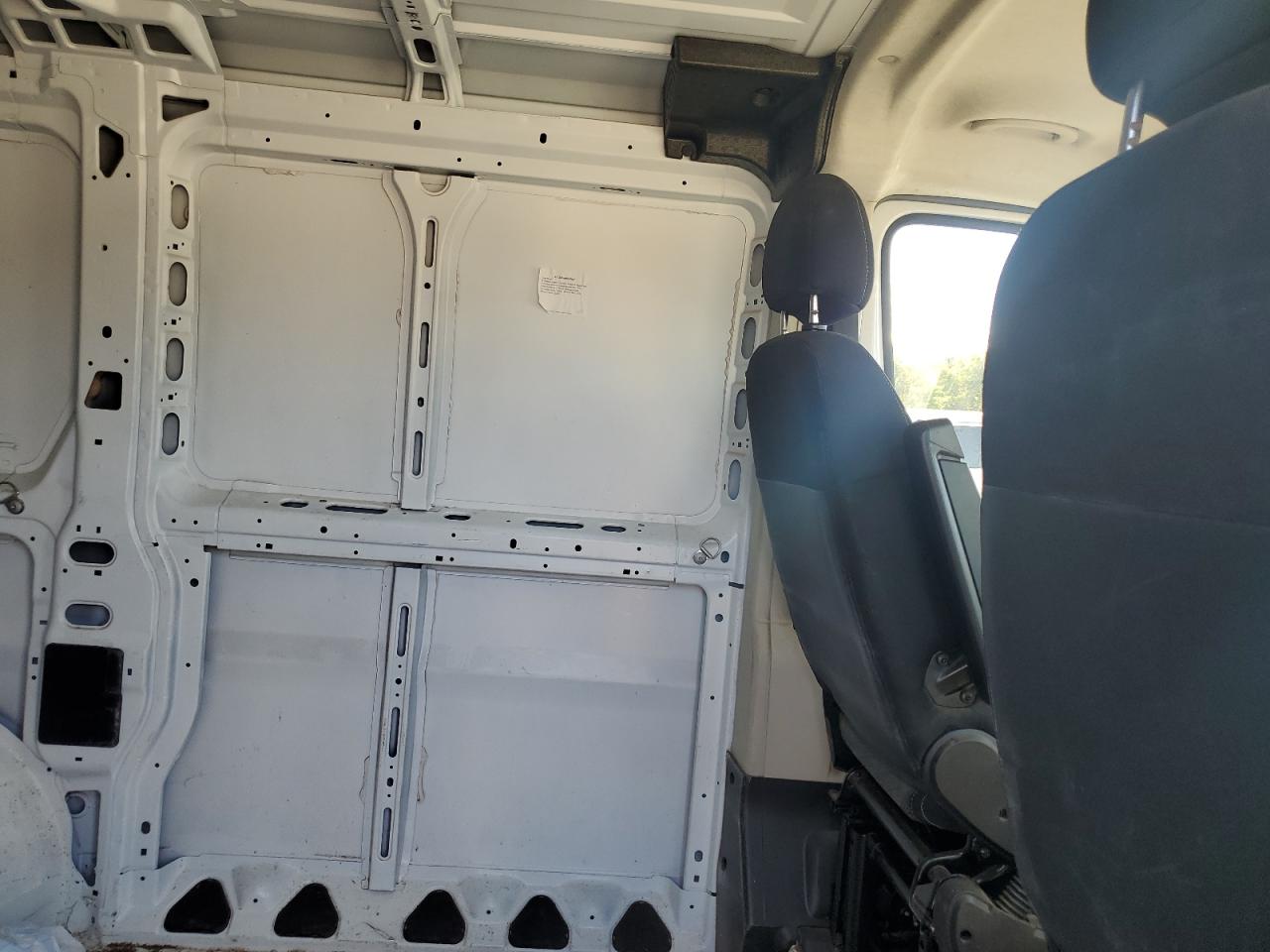 2021 Ram Promaster 1500 1500 Standard VIN: 3C6LRVNG3ME581729 Lot: 80524995