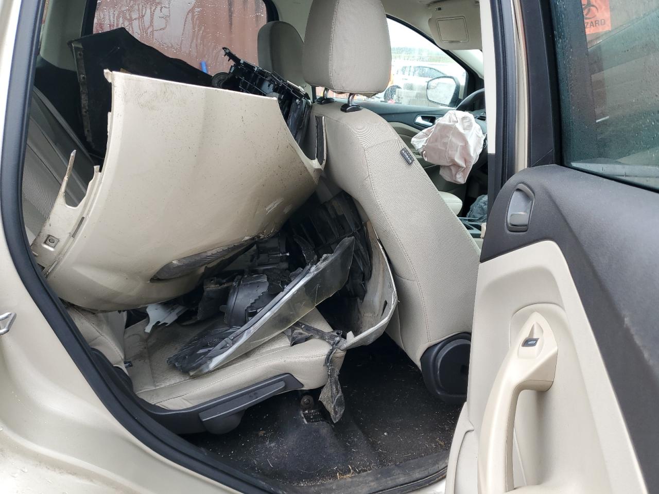 2017 Ford Escape Se VIN: 1FMCU9GD5HUA21621 Lot: 84394365