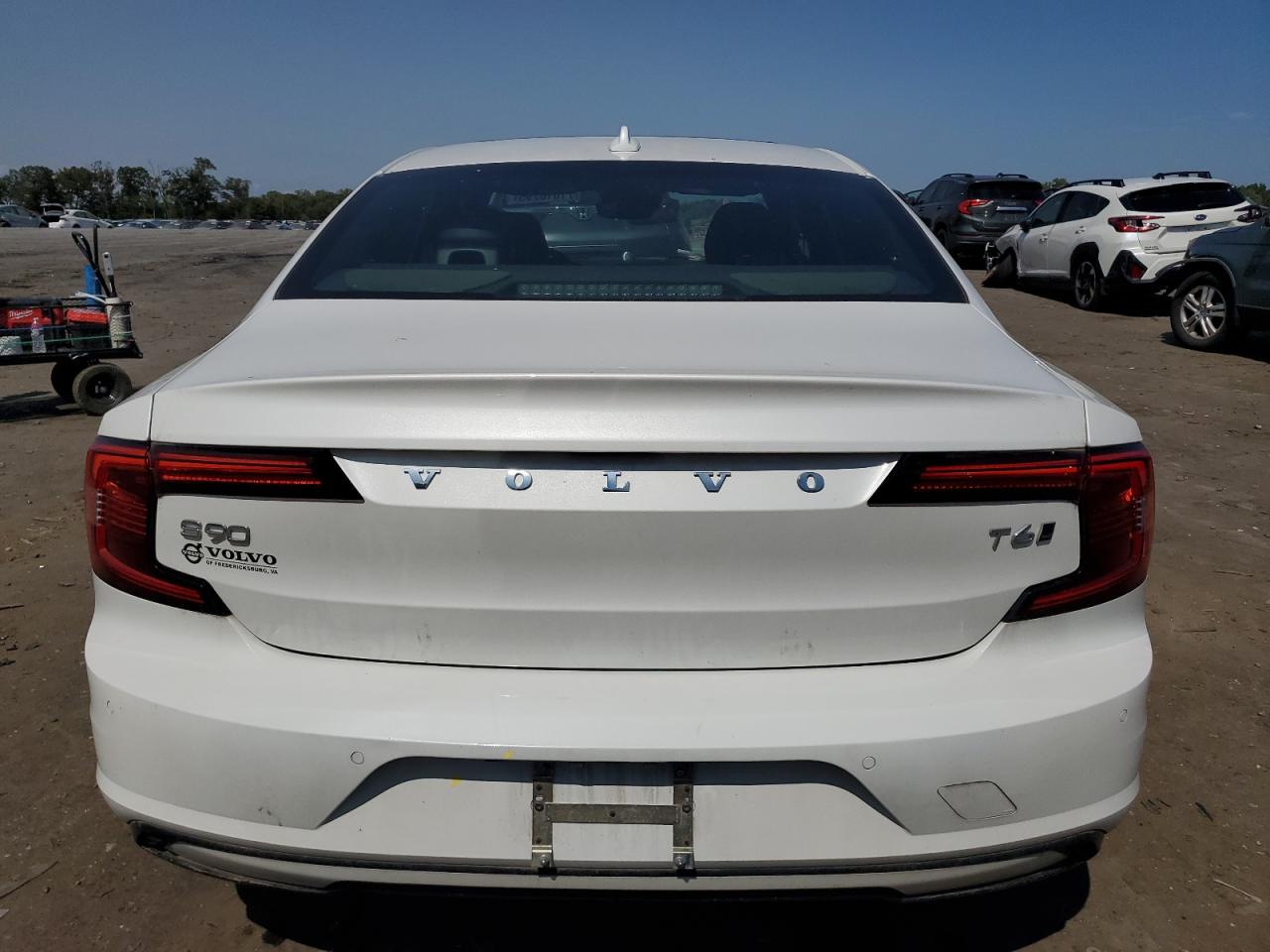 2021 Volvo S90 T6 R-Design VIN: LVYA22MT1MP213608 Lot: 71010795