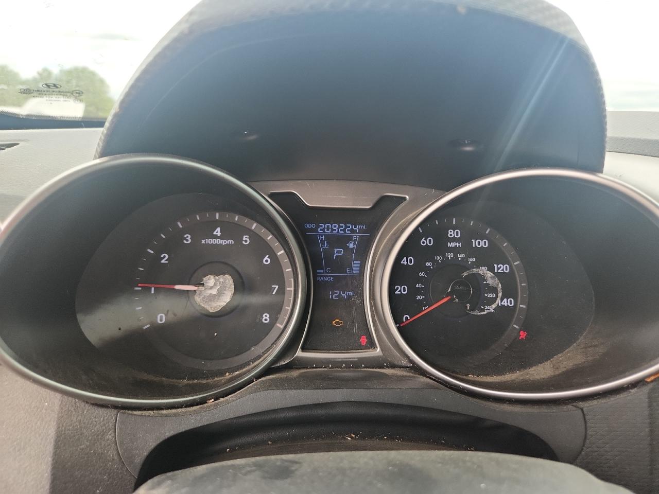 2015 Hyundai Veloster VIN: KMHTC6ADXFU232207 Lot: 84215275