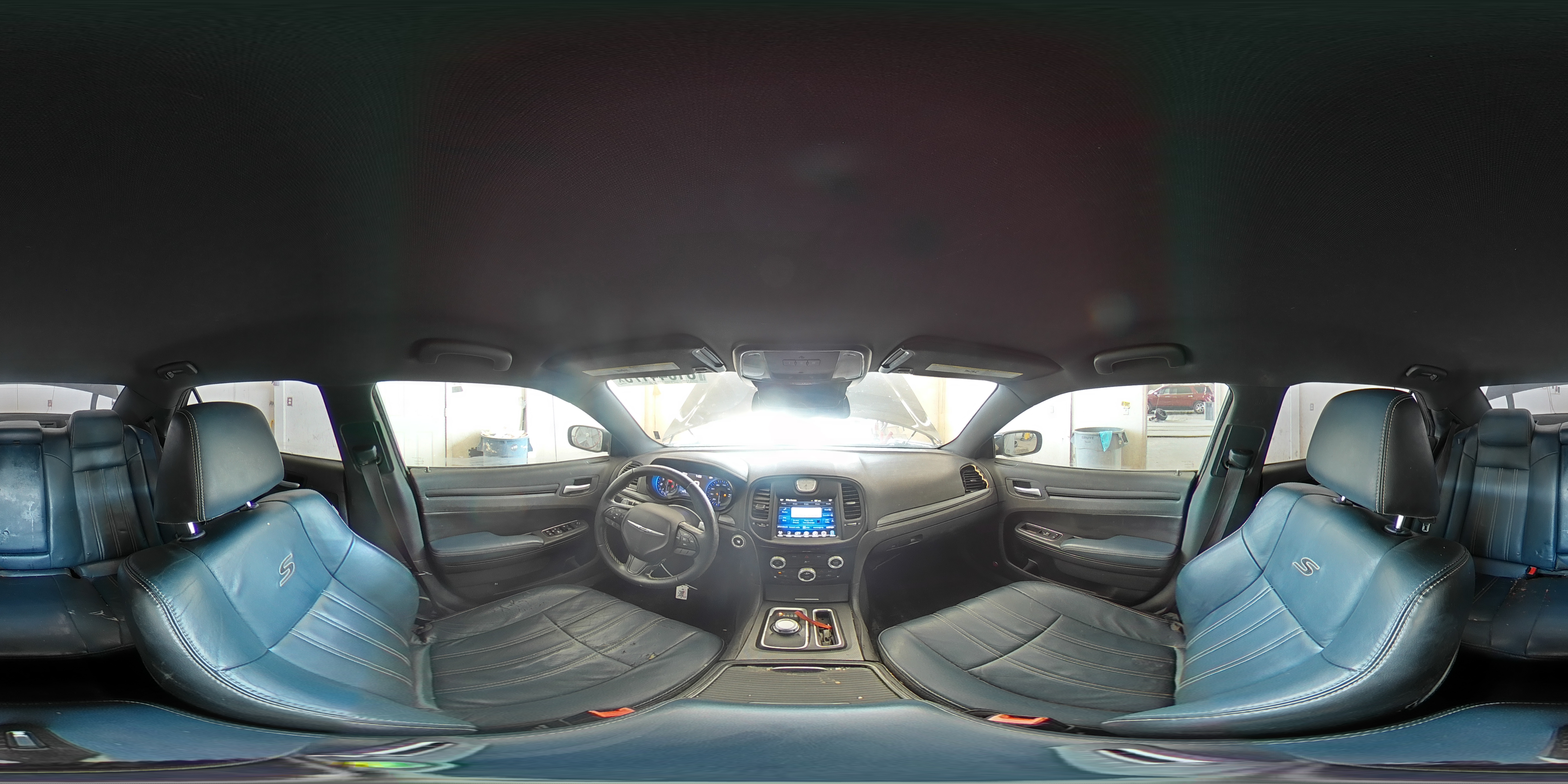 2015 Chrysler 300 S VIN: 2C3CCABG3FH736007 Lot: 81044175