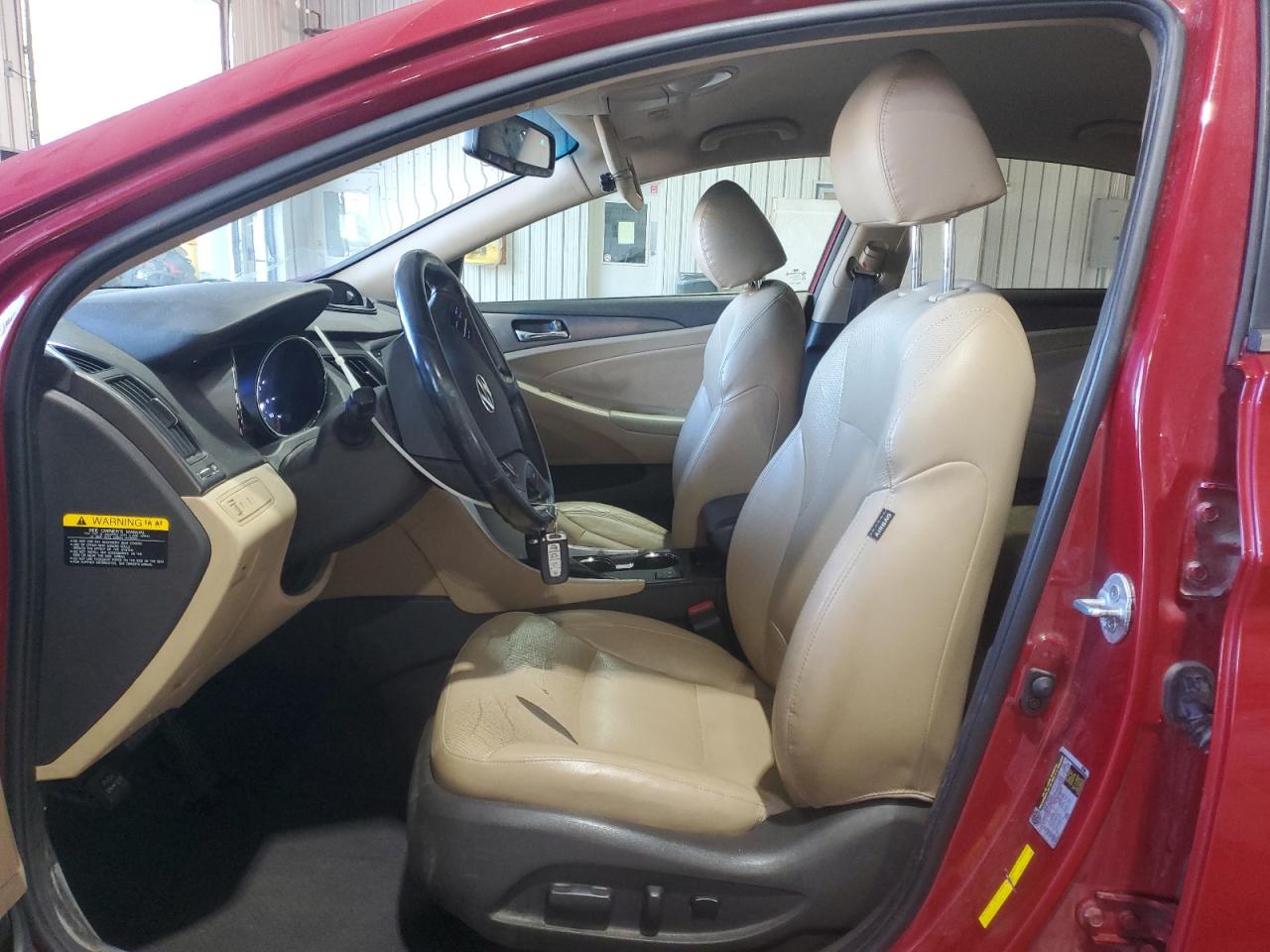 2013 Hyundai Sonata Hybrid VIN: KMHEC4A45DA084642 Lot: 71011085