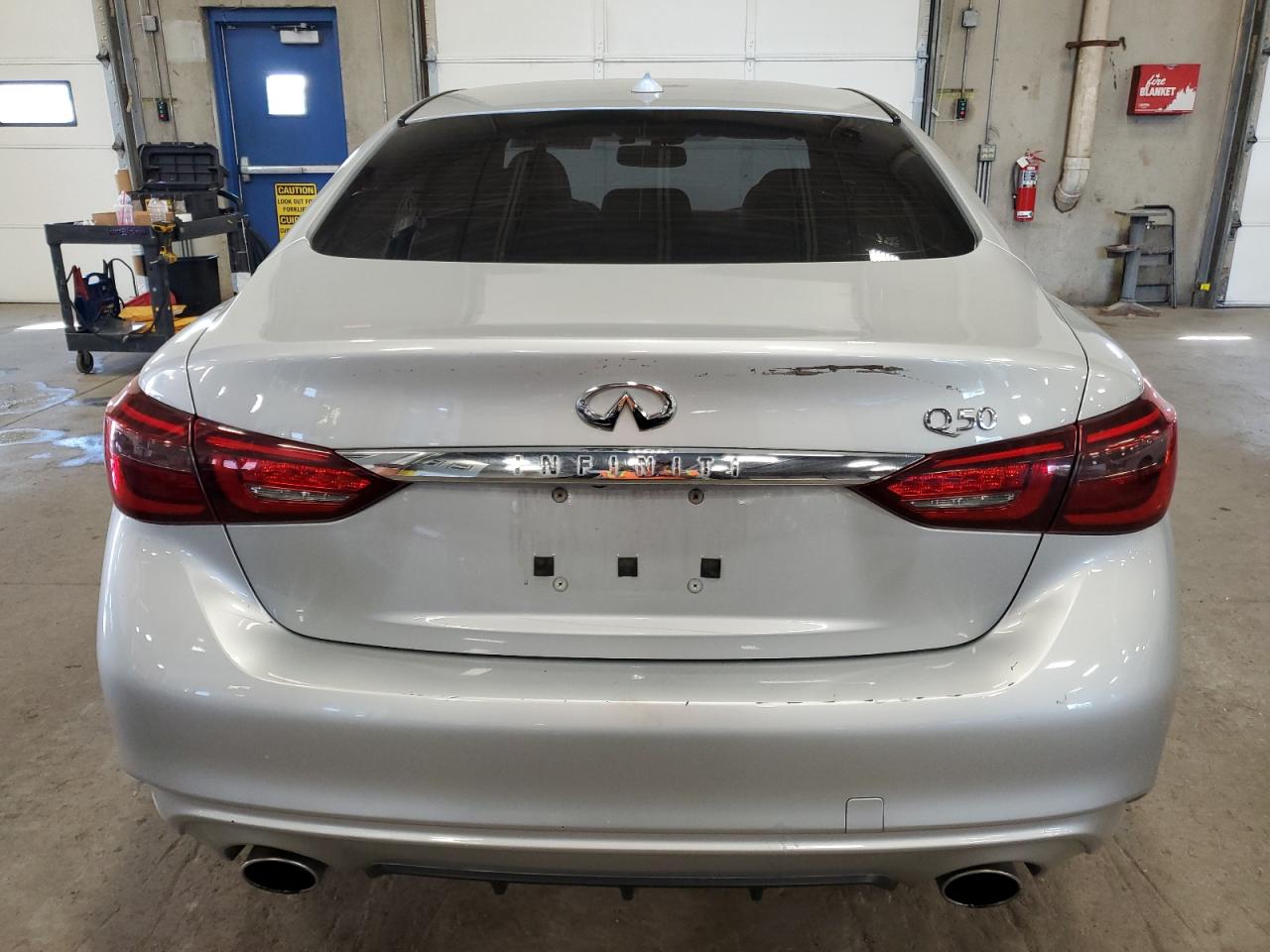 2019 Infiniti Q50 Luxe VIN: JN1EV7AP9KM516156 Lot: 80394175