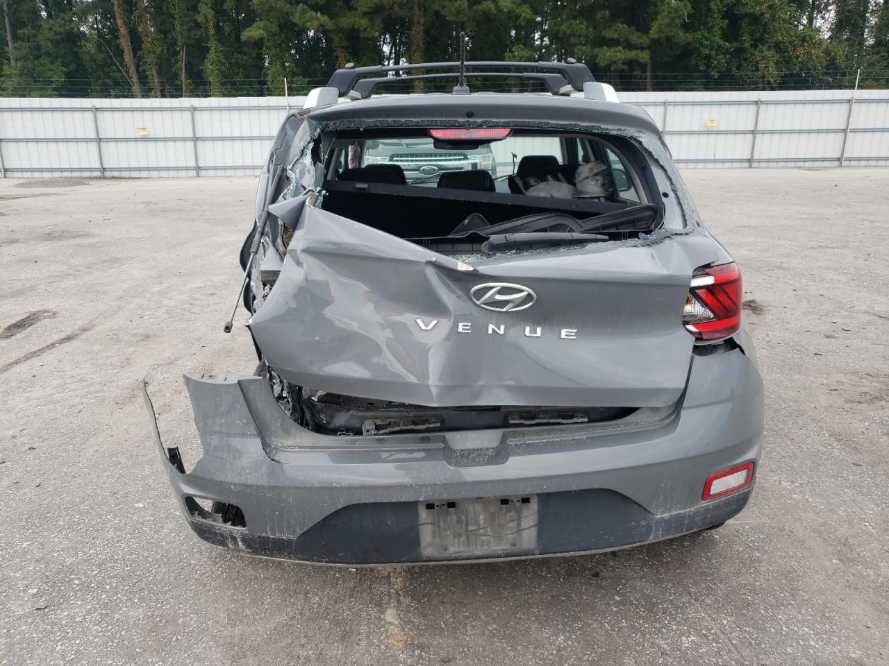 2023 Hyundai Venue Sel VIN: KMHRC8A37PU221700 Lot: 81960795