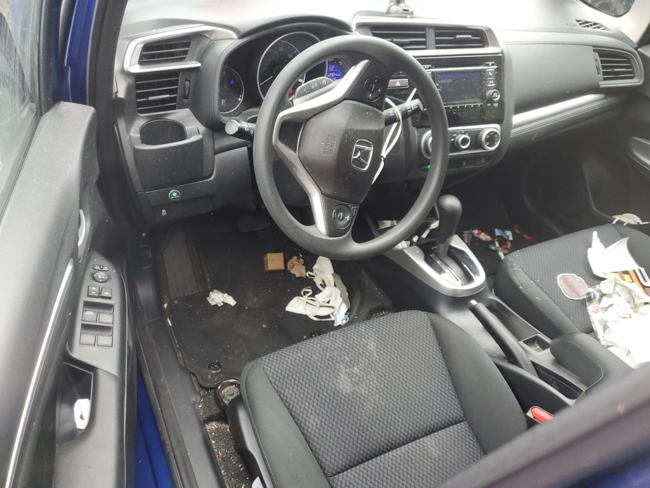 2020 Honda Fit Lx VIN: 3HGGK5H48LM703538 Lot: 81979285