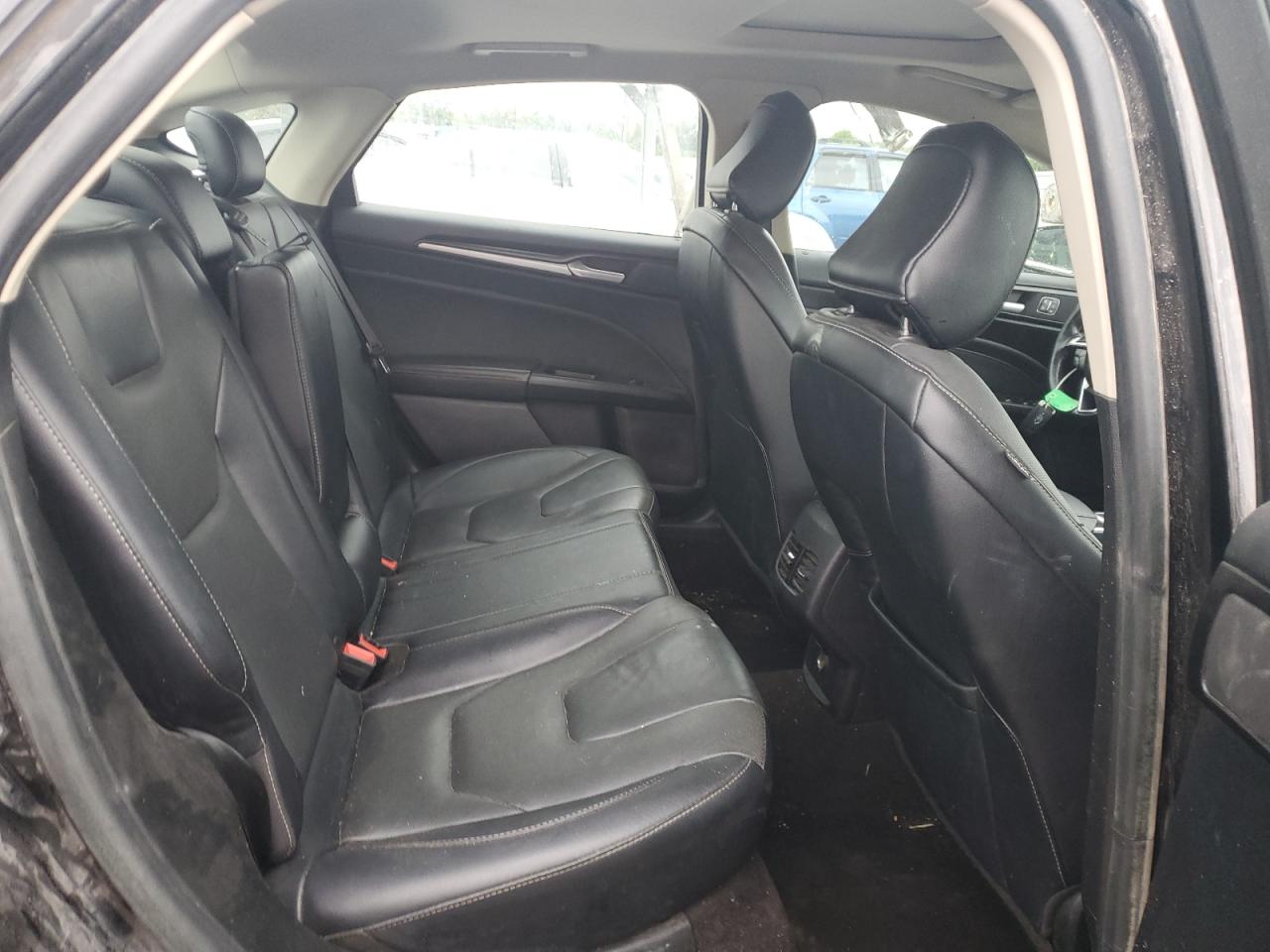 2020 Ford Fusion Titanium VIN: 3FA6P0D91LR130670 Lot: 82042565