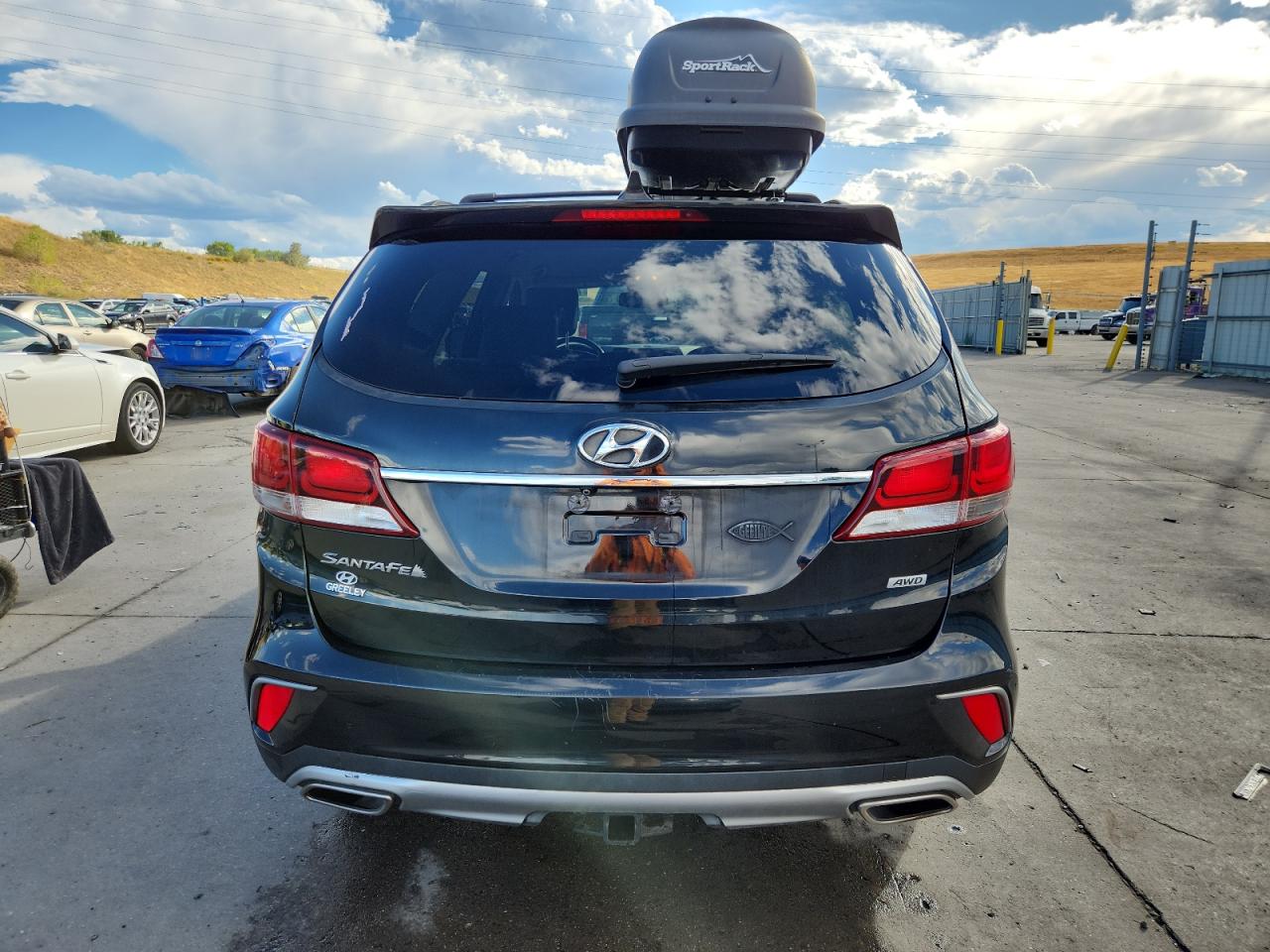 2017 Hyundai Santa Fe Se VIN: KM8SNDHF2HU174338 Lot: 70767735