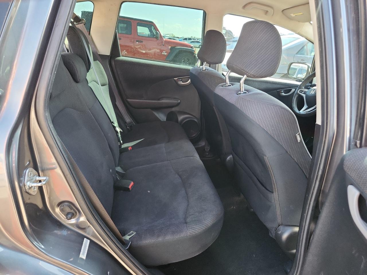 2013 Honda Fit Sport VIN: JHMGE8H50DC033727 Lot: 71694475