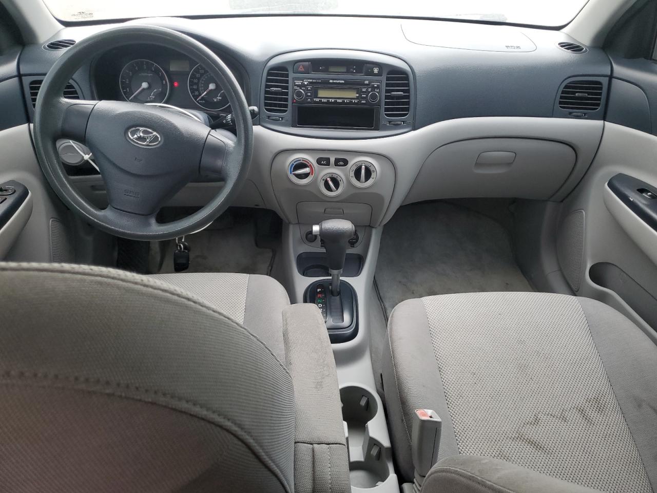 2007 Hyundai Accent Gls VIN: KMHCN45C17U080951 Lot: 82048665