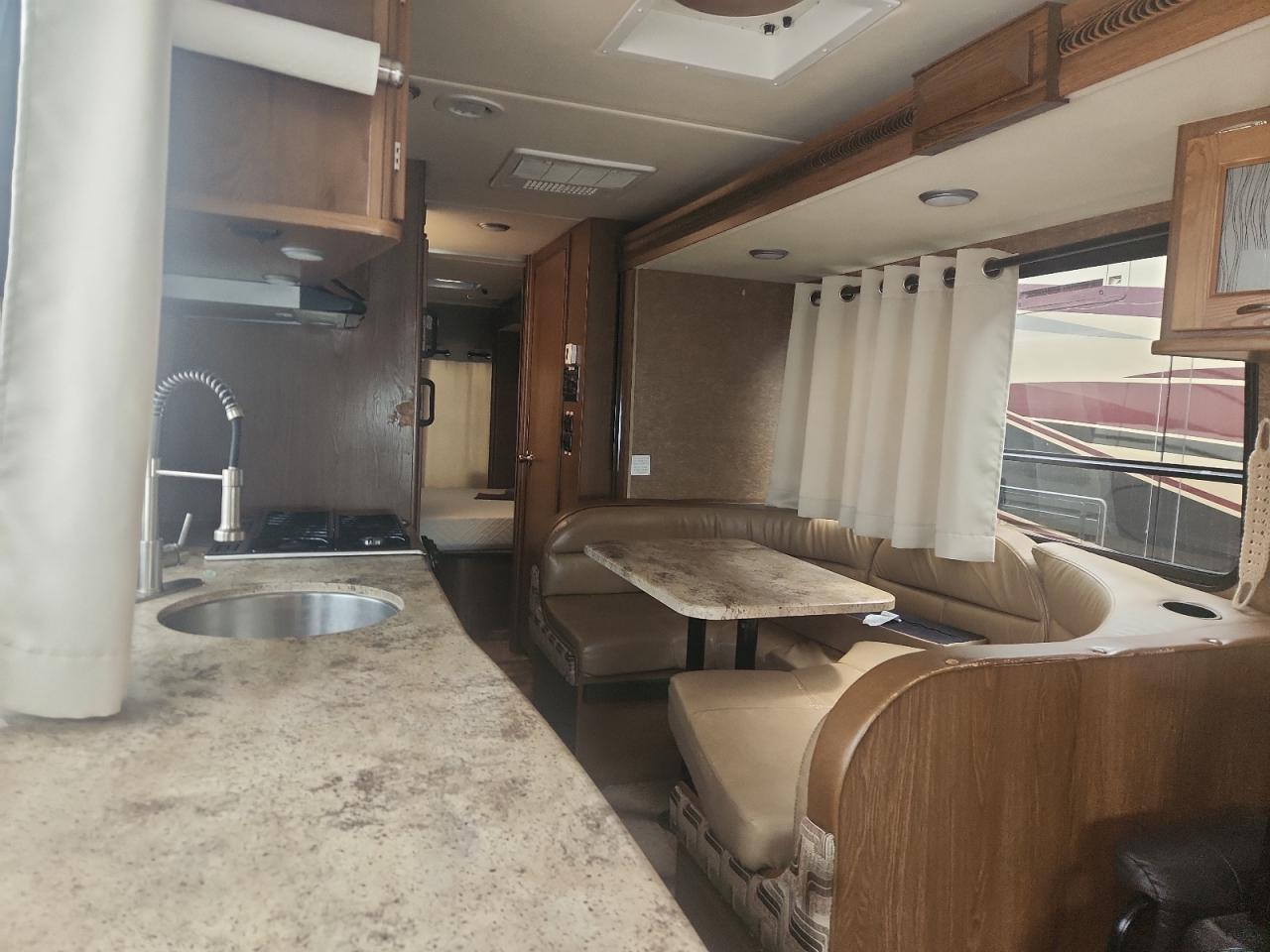 2015 Chevrolet Express G4500 VIN: 1GB6G5CG9F1142205 Lot: 70900585