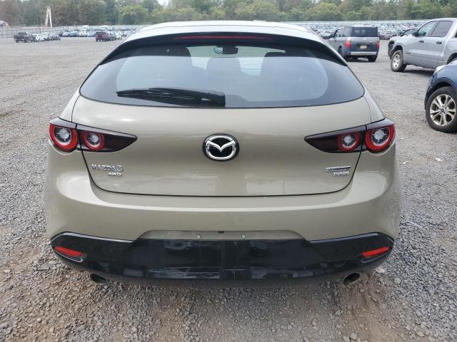  MAZDA 3 CARBON T 2024 Зеленый